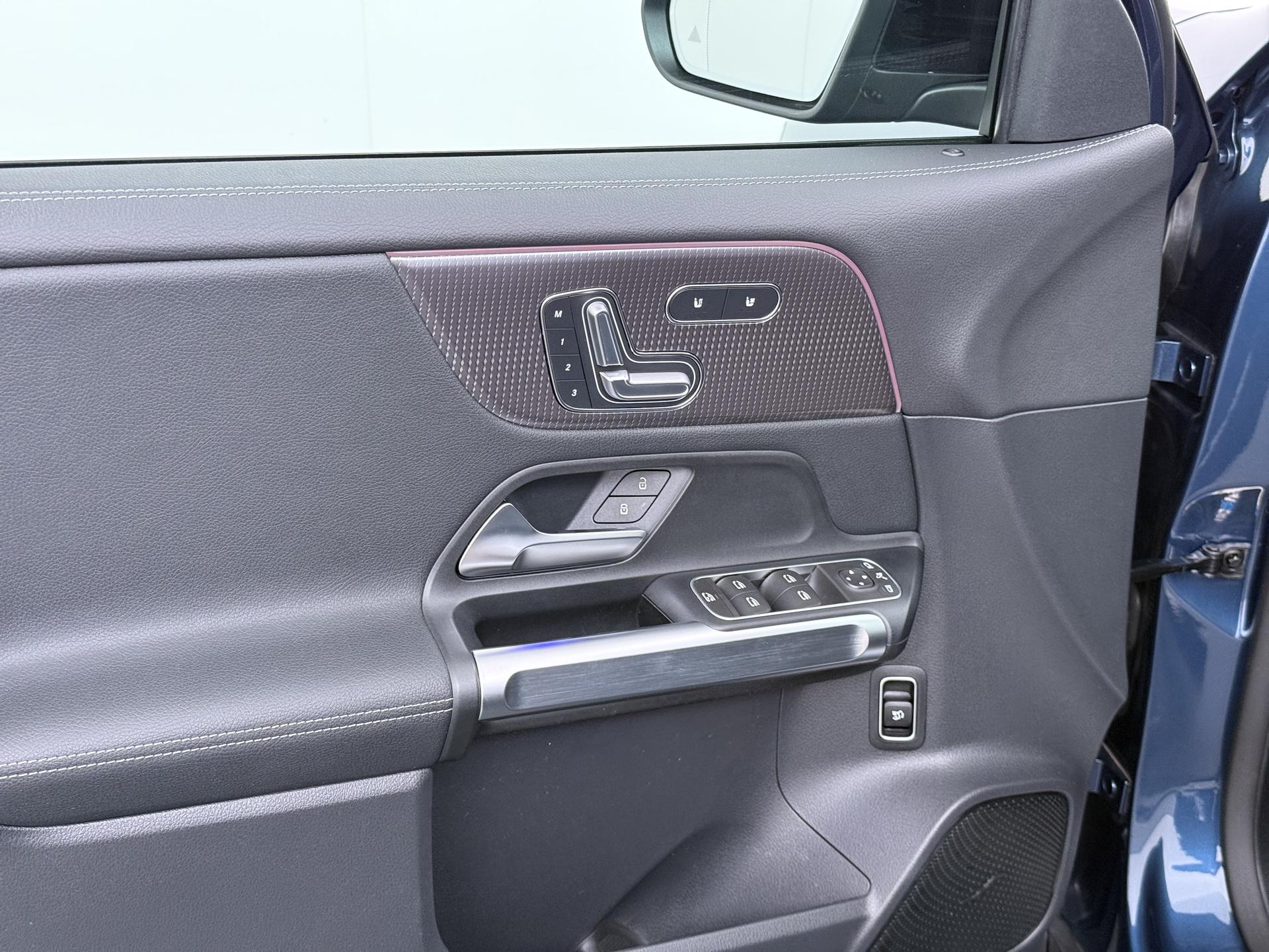 Mercedes-Benz EQB 250 AMG-Line 67 kWh Accu 10