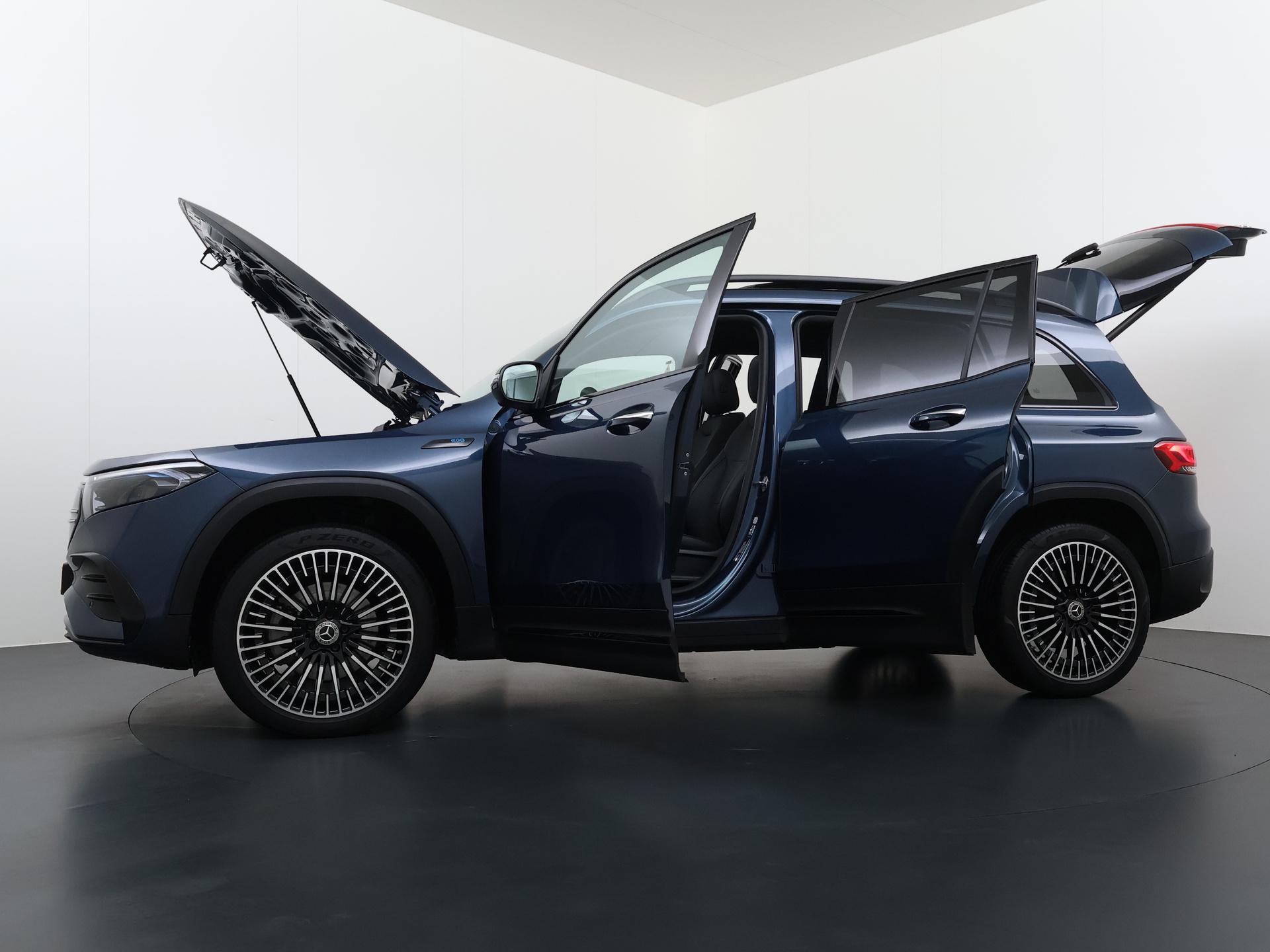 Mercedes-Benz EQB 250 AMG-Line 67 kWh Accu 15