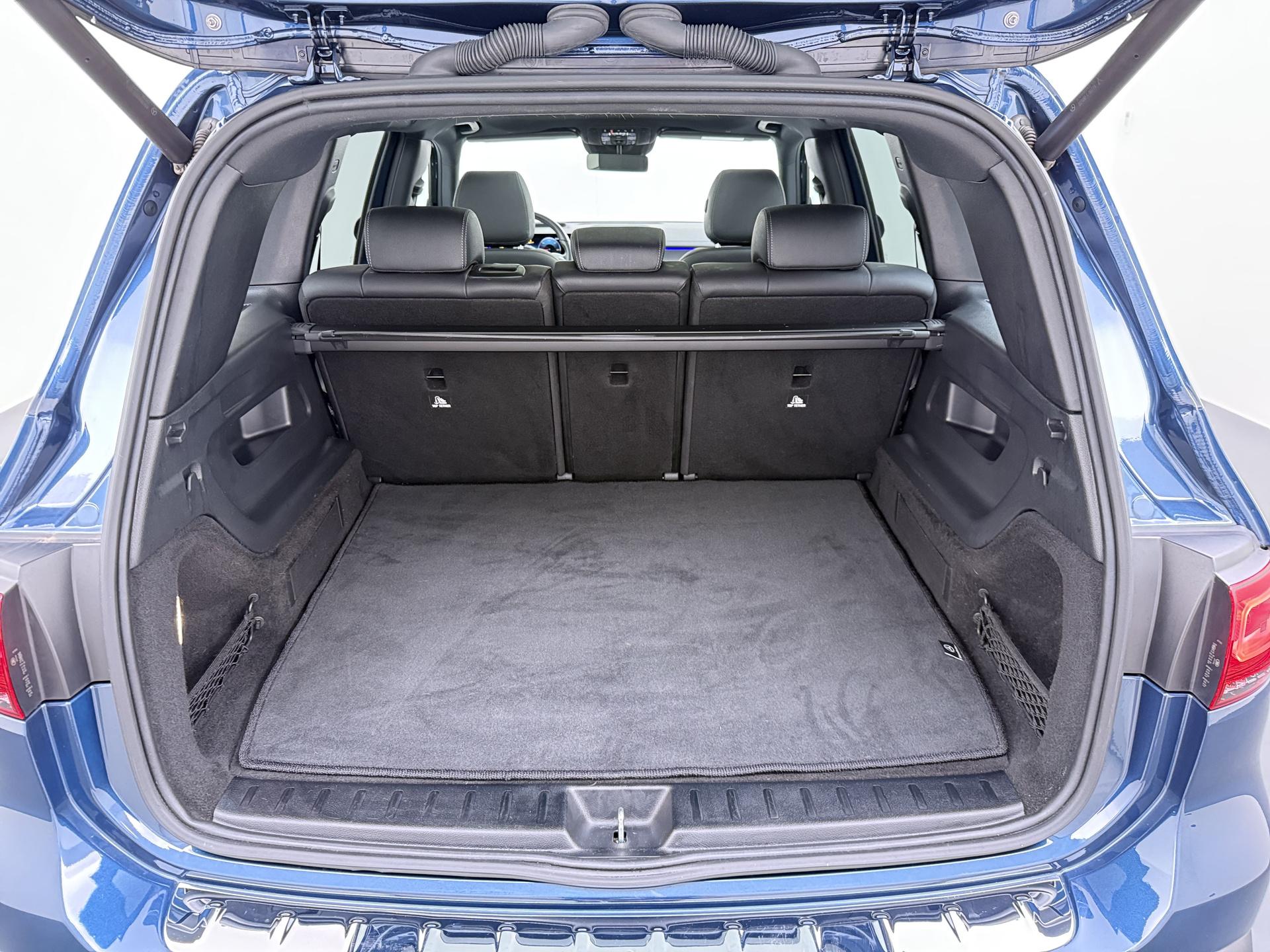 Mercedes-Benz EQB 250 AMG-Line 67 kWh Accu 18