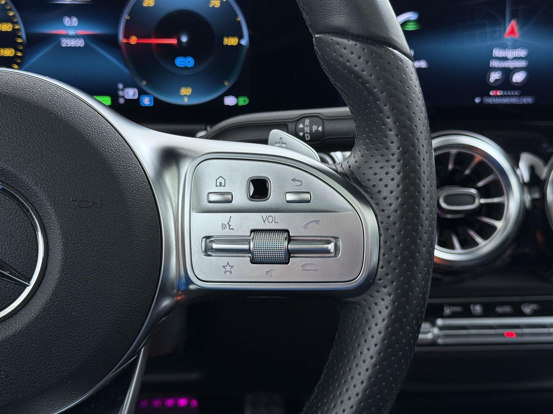 Mercedes-Benz EQB 250 AMG-Line 67 kWh Accu 32