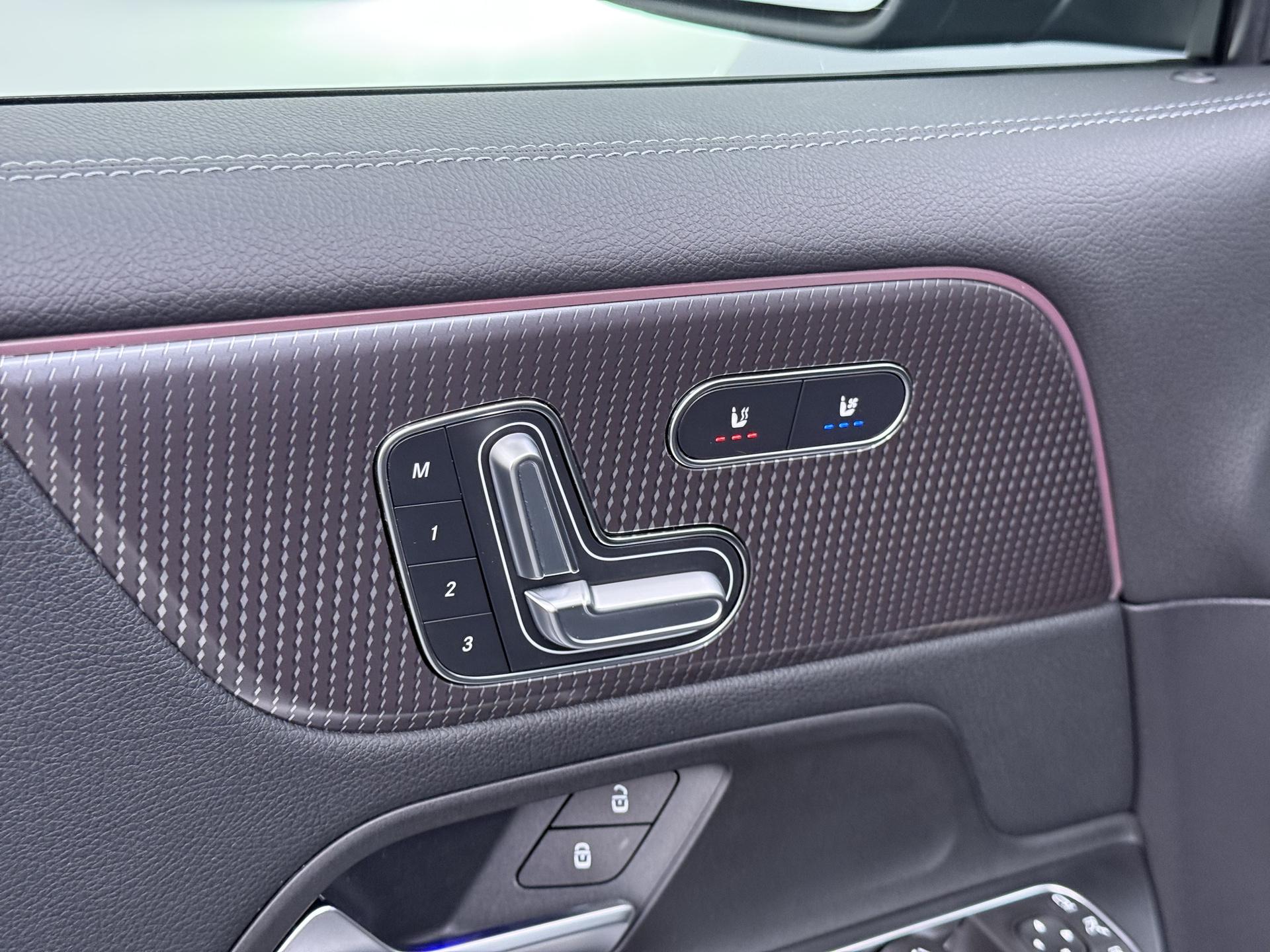 Mercedes-Benz EQB 250 AMG-Line 67 kWh Accu 7