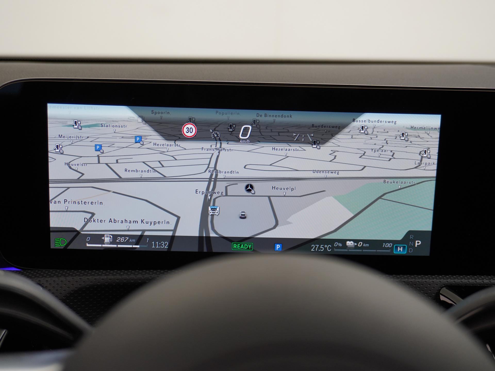 Mercedes-Benz CLA-Klasse Shooting Brake 250 e Star Edition 33