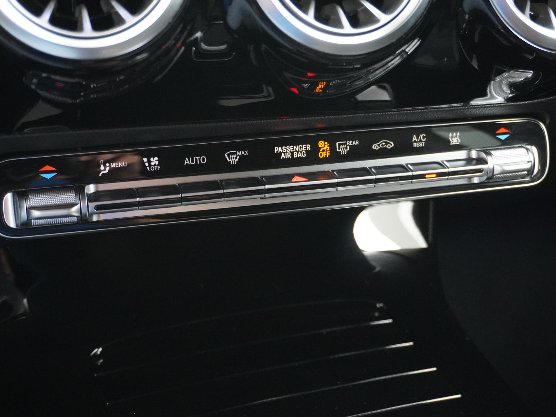 Mercedes-Benz CLA-Klasse Shooting Brake 250 e Star Edition 44