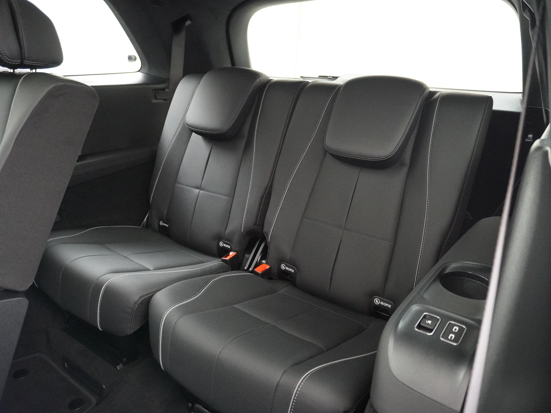 Mercedes-Benz GLS 580 4MATIC AMG Line 33