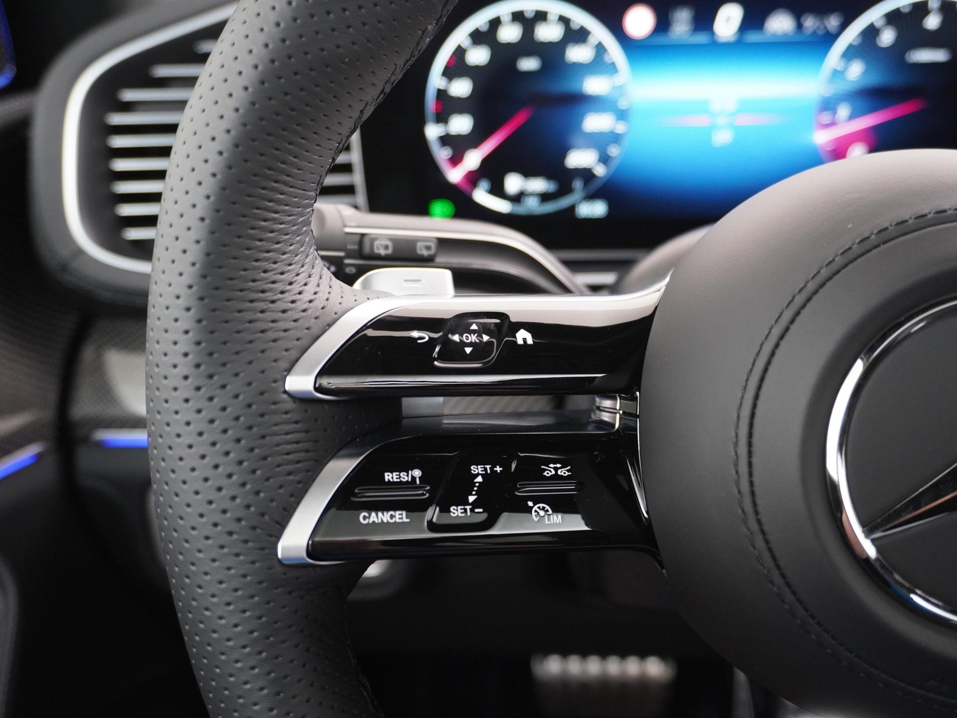 Mercedes-Benz GLS 580 4MATIC AMG Line 41