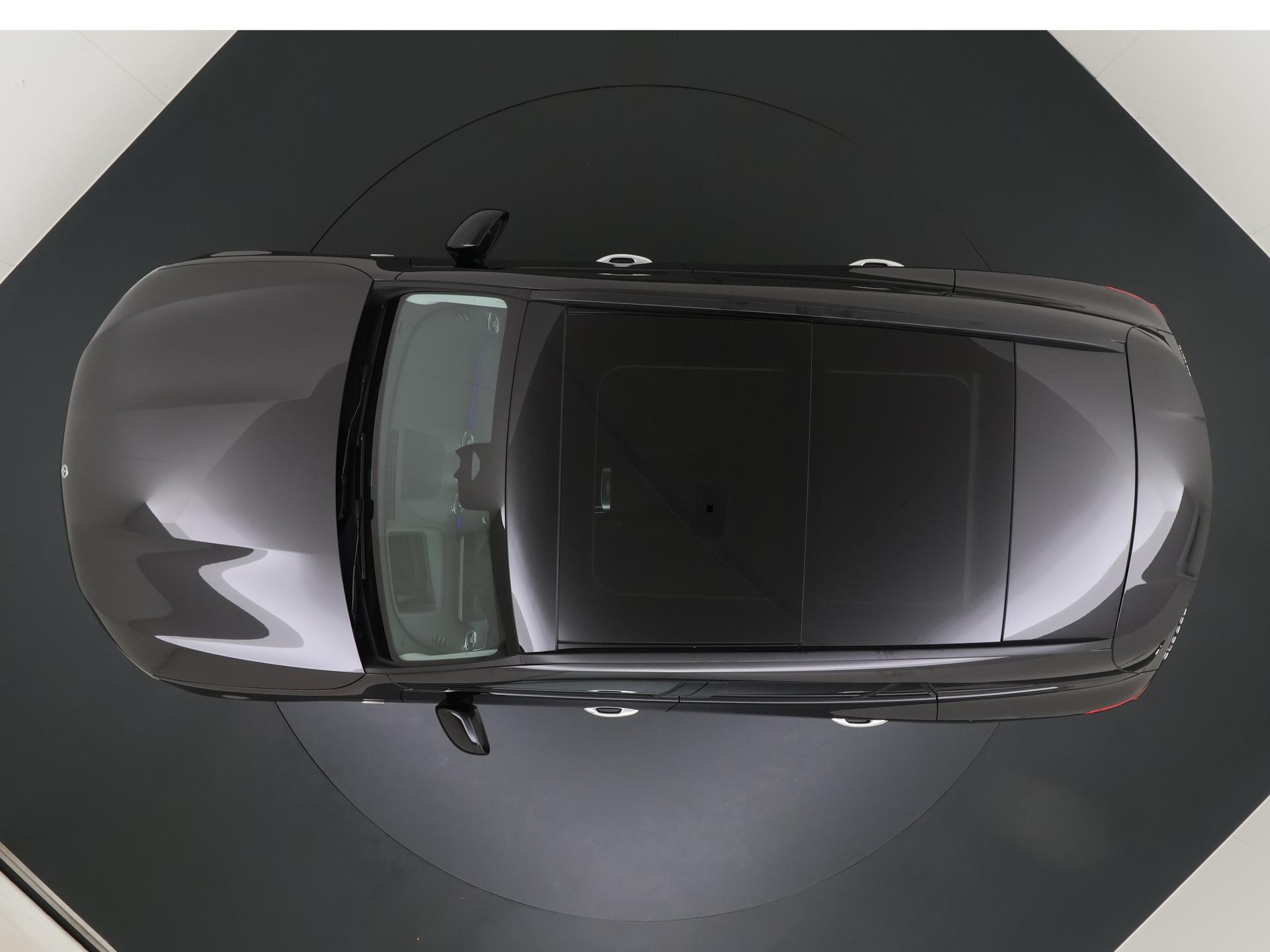 Mercedes-Benz GLC 300e 4MATIC AMG Line 11