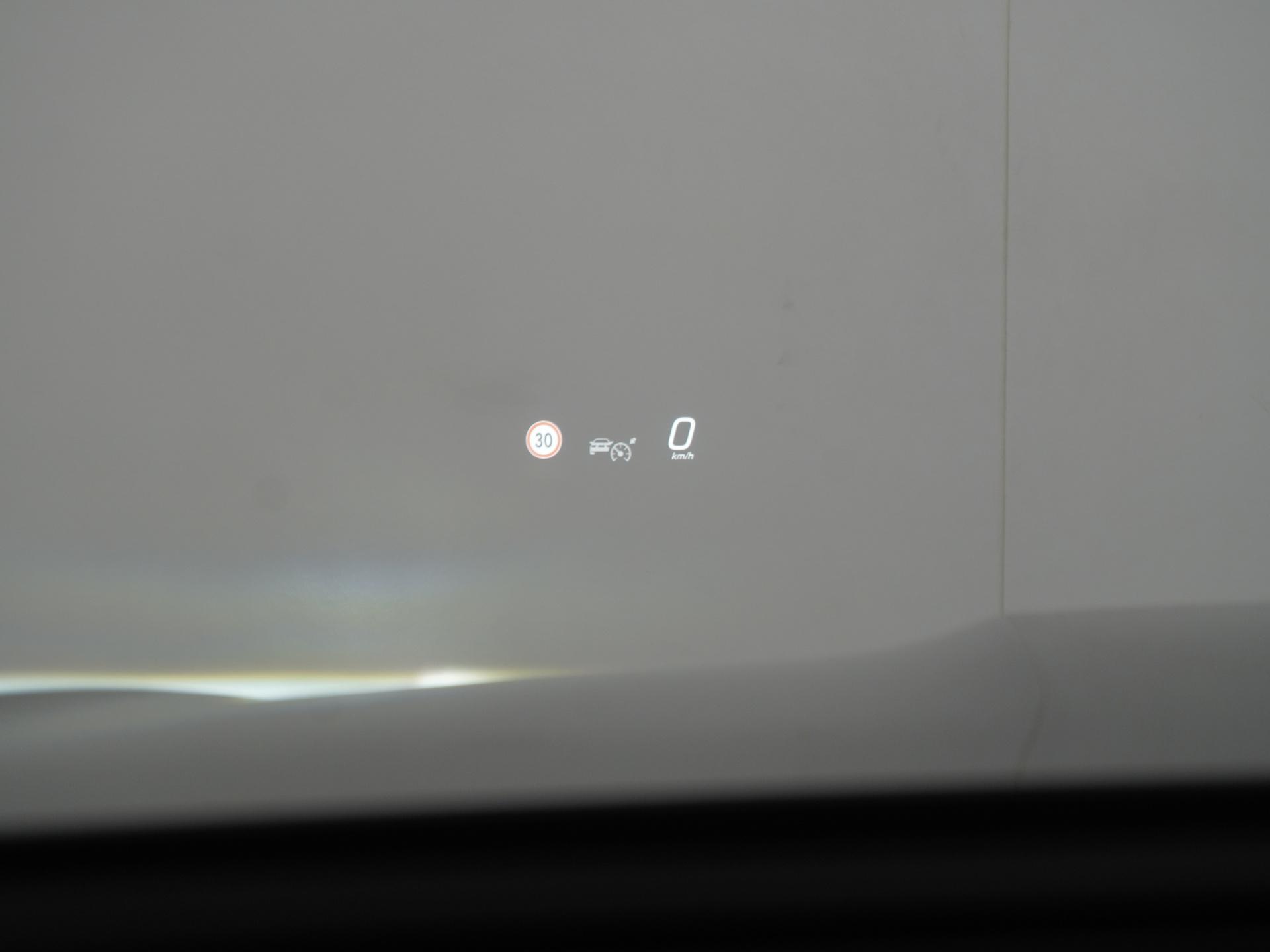 Mercedes-Benz GLC 300e 4MATIC AMG Line 39