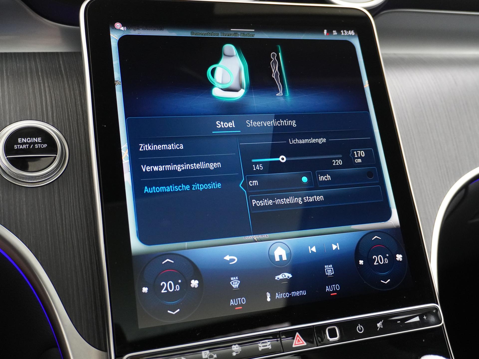 Mercedes-Benz GLC 300e 4MATIC AMG Line 46