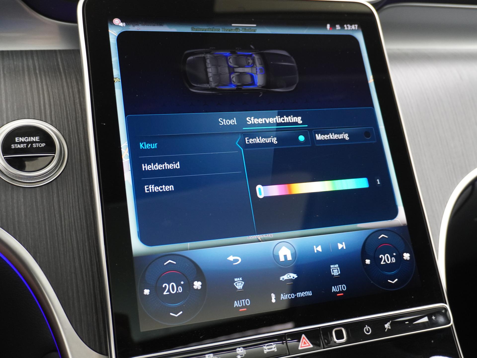 Mercedes-Benz GLC 300e 4MATIC AMG Line 47