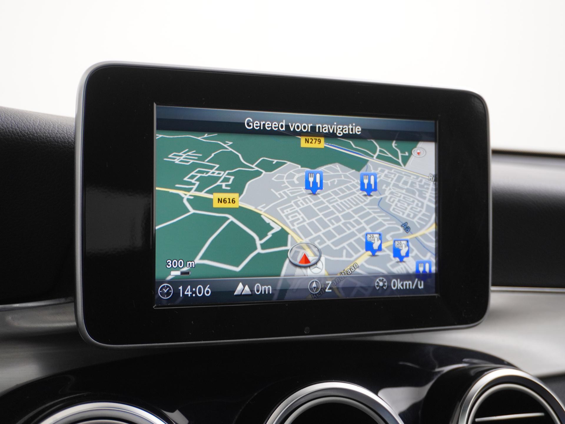 Mercedes-Benz GLC Coupé 250 4MATIC 10