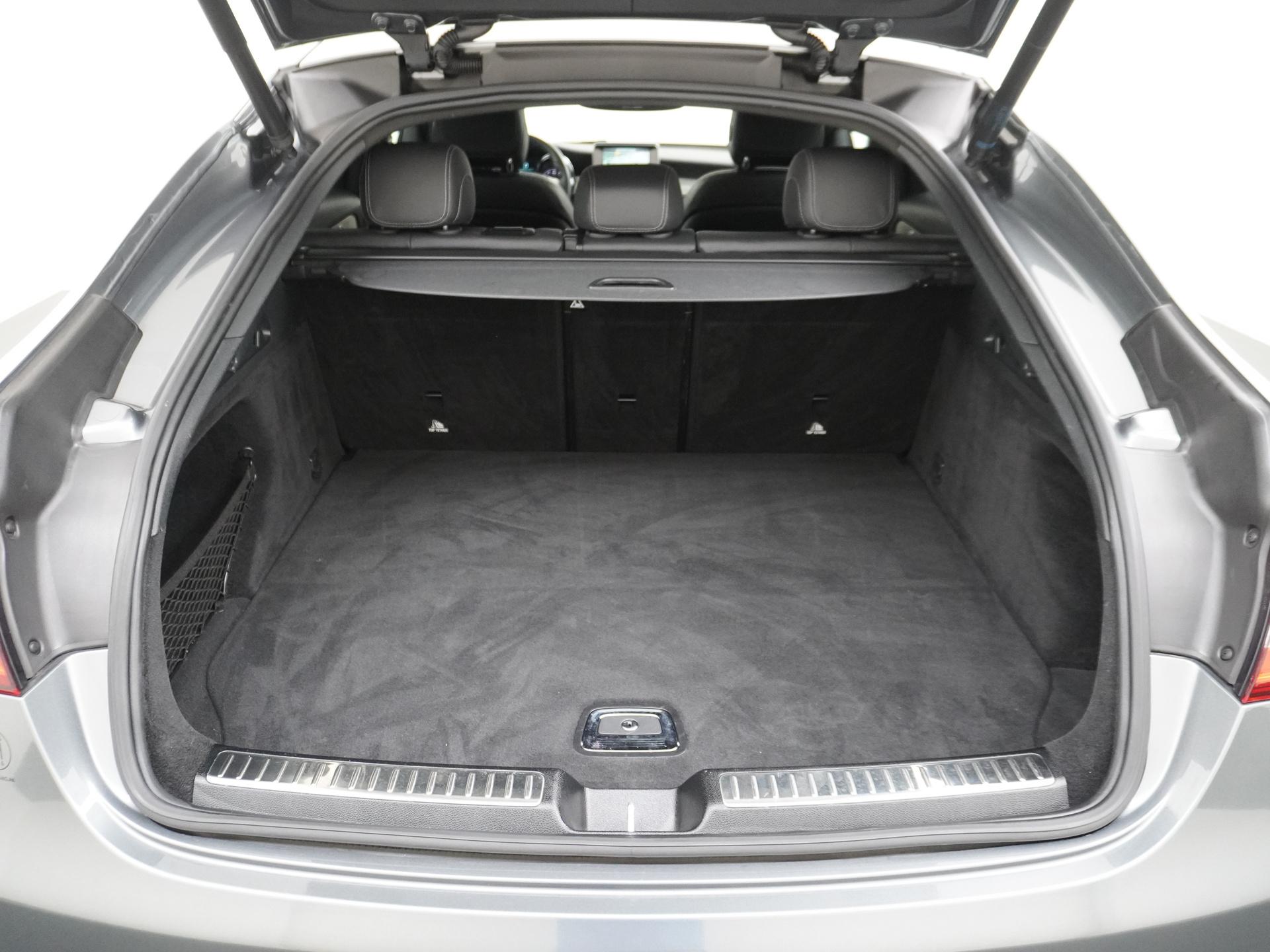 Mercedes-Benz GLC Coupé 250 4MATIC 14