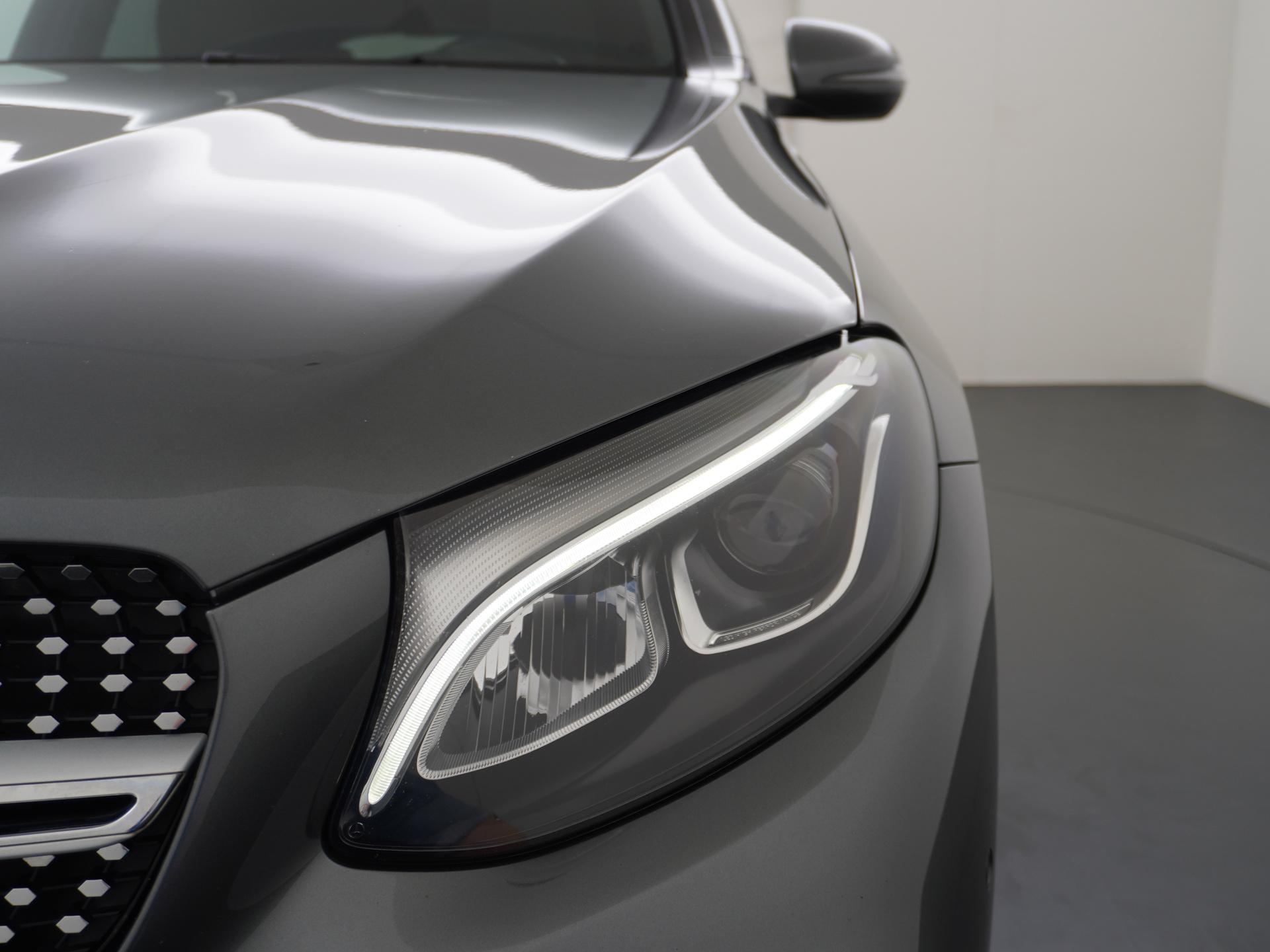 Mercedes-Benz GLC Coupé 250 4MATIC 17