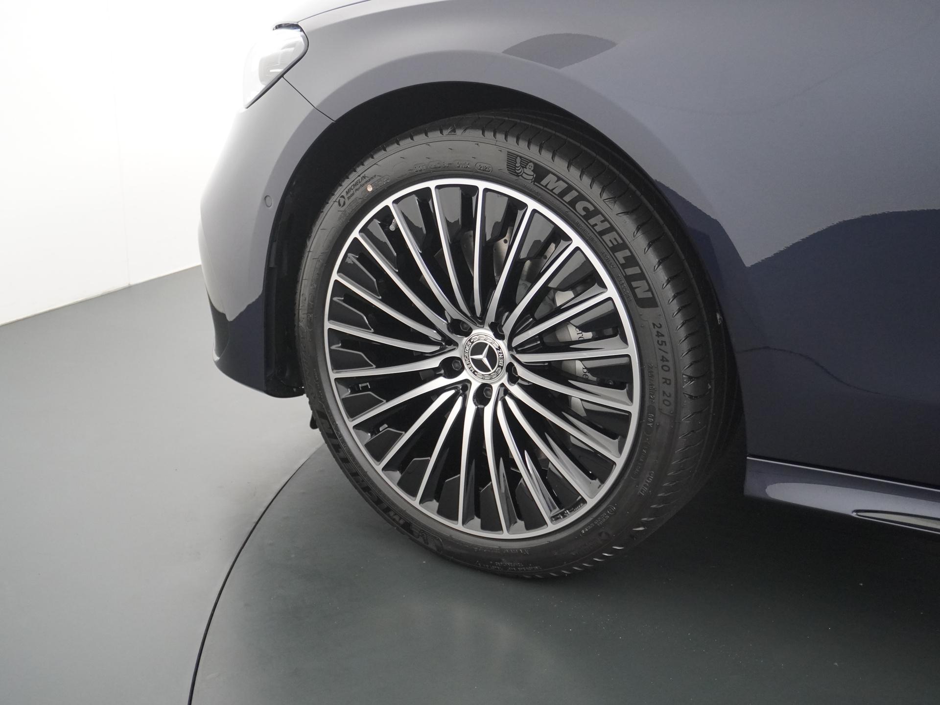 Mercedes-Benz E-Klasse 300 e Sport Edition 16