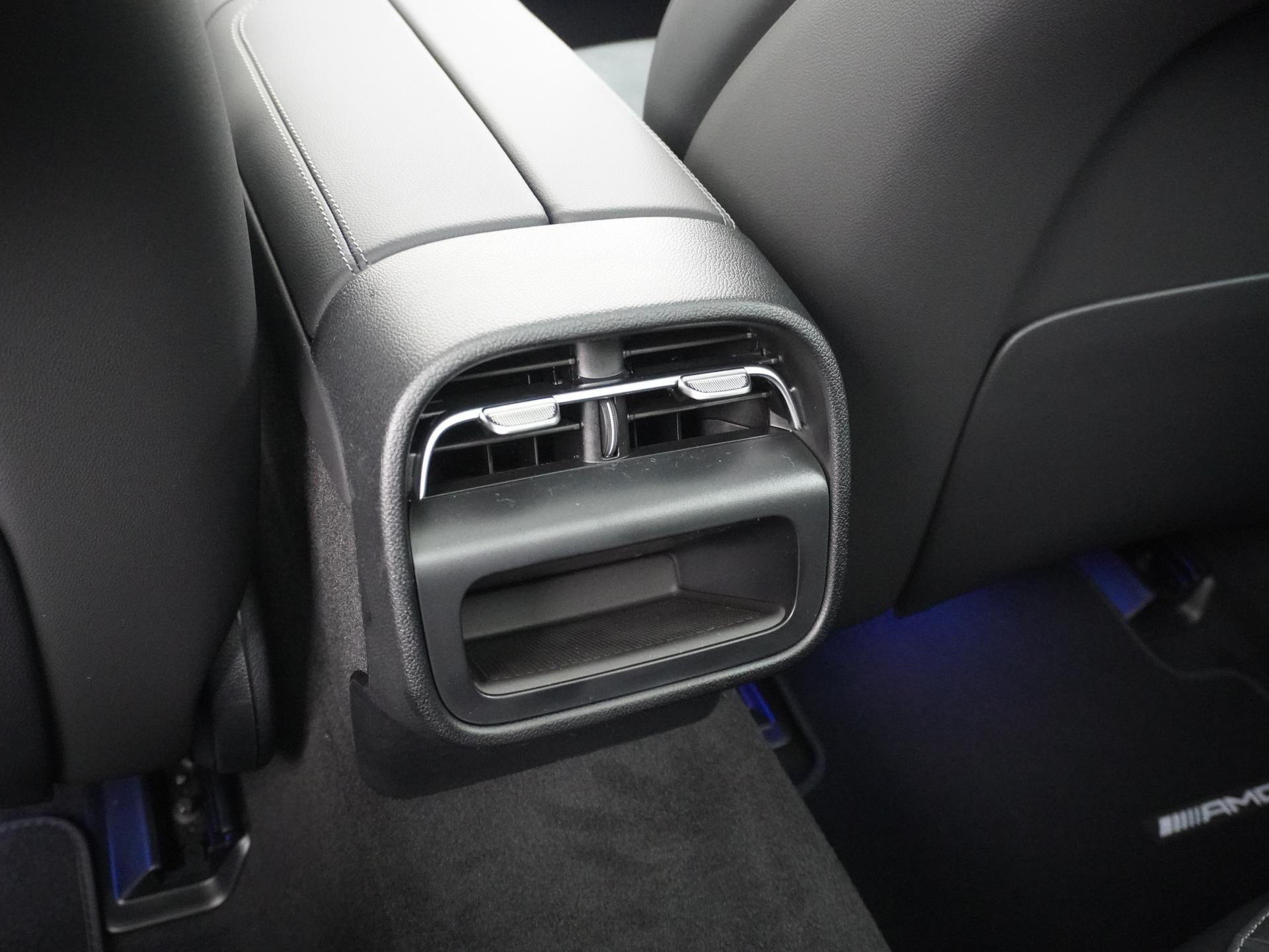 Mercedes-Benz E-Klasse 300 e Sport Edition 26