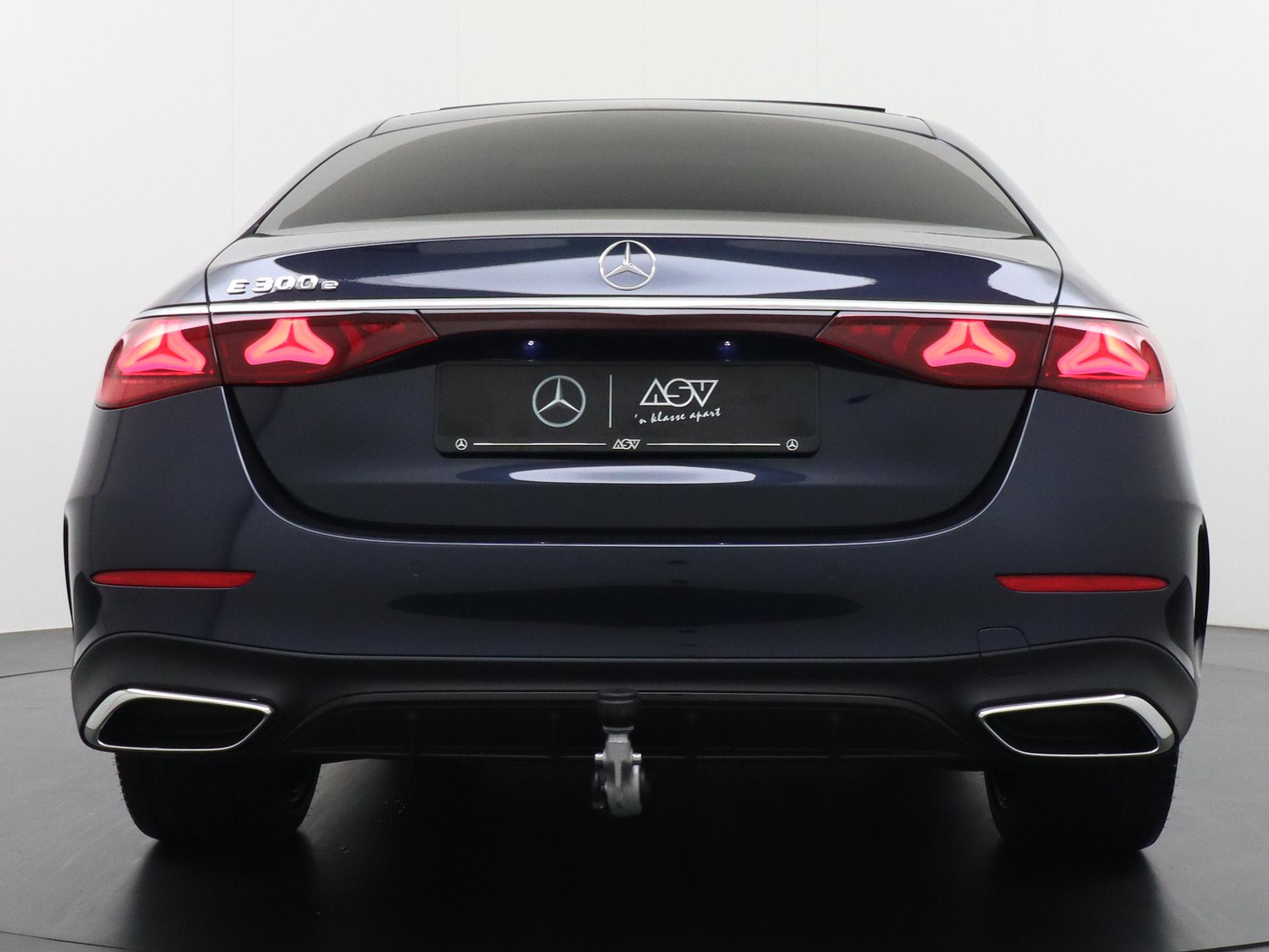 Mercedes-Benz E-Klasse 300 e Sport Edition 3