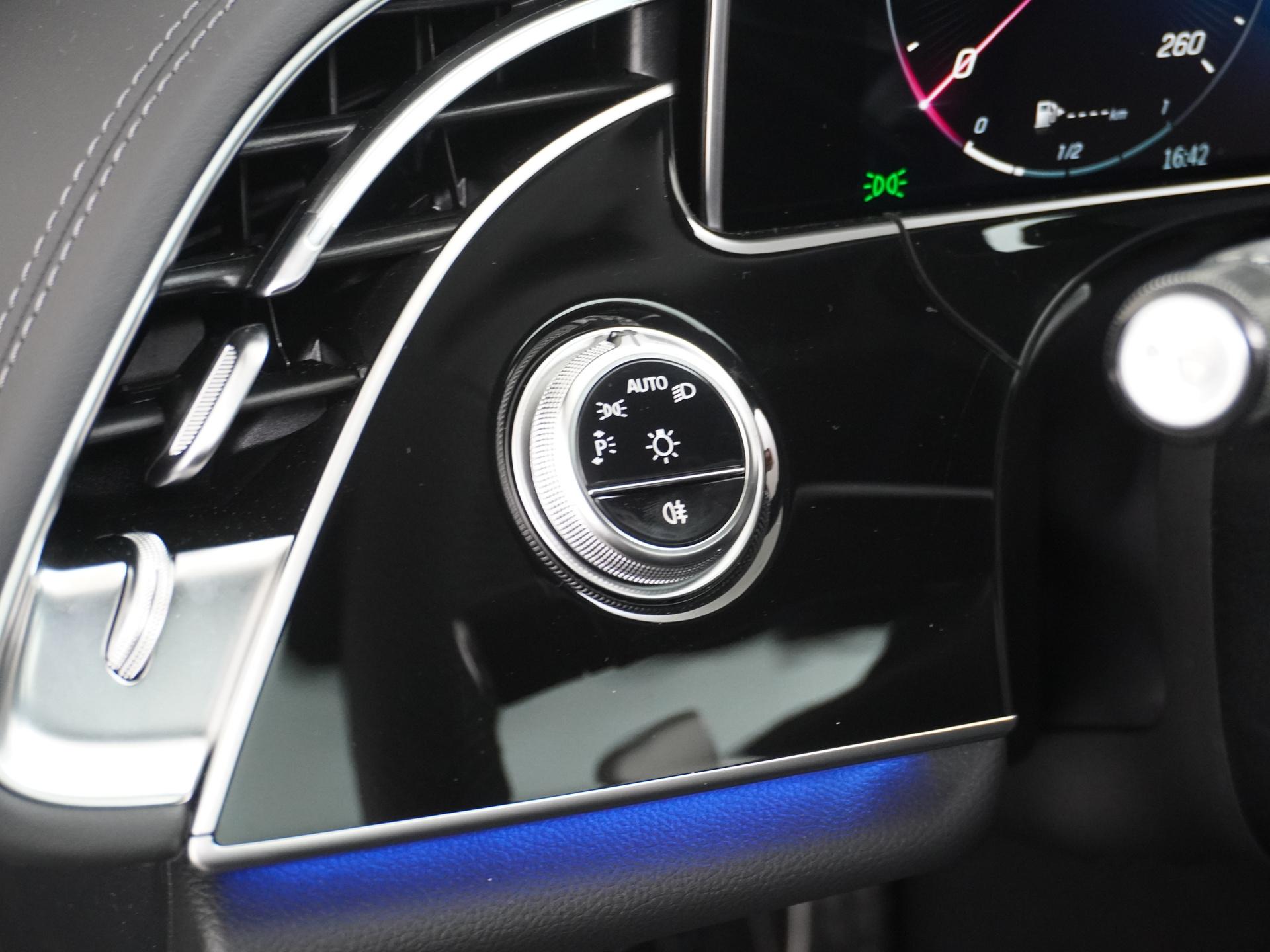 Mercedes-Benz E-Klasse 300 e Sport Edition 30