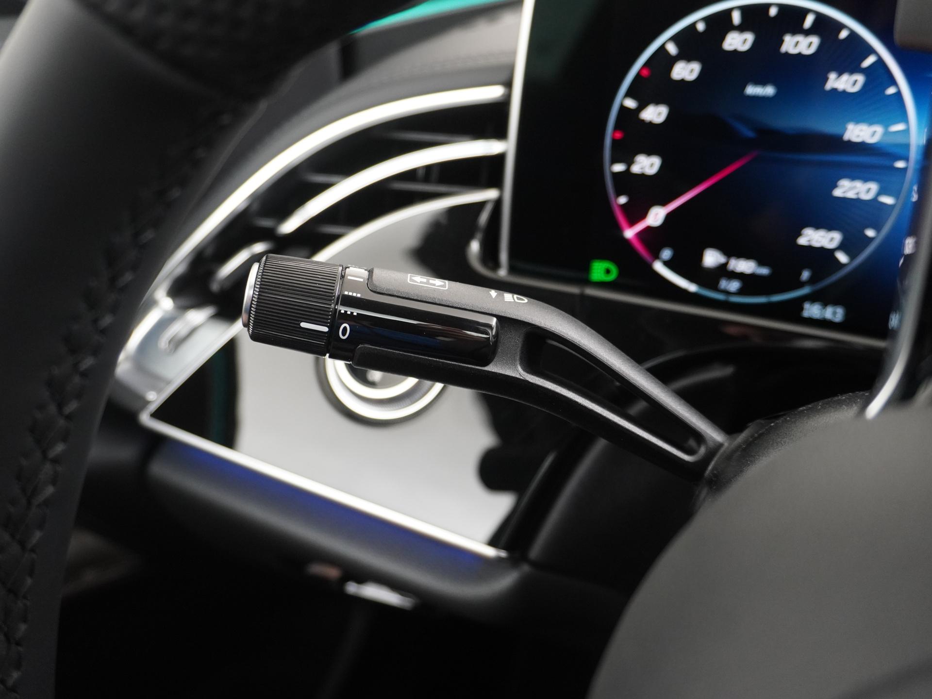 Mercedes-Benz E-Klasse 300 e Sport Edition 31