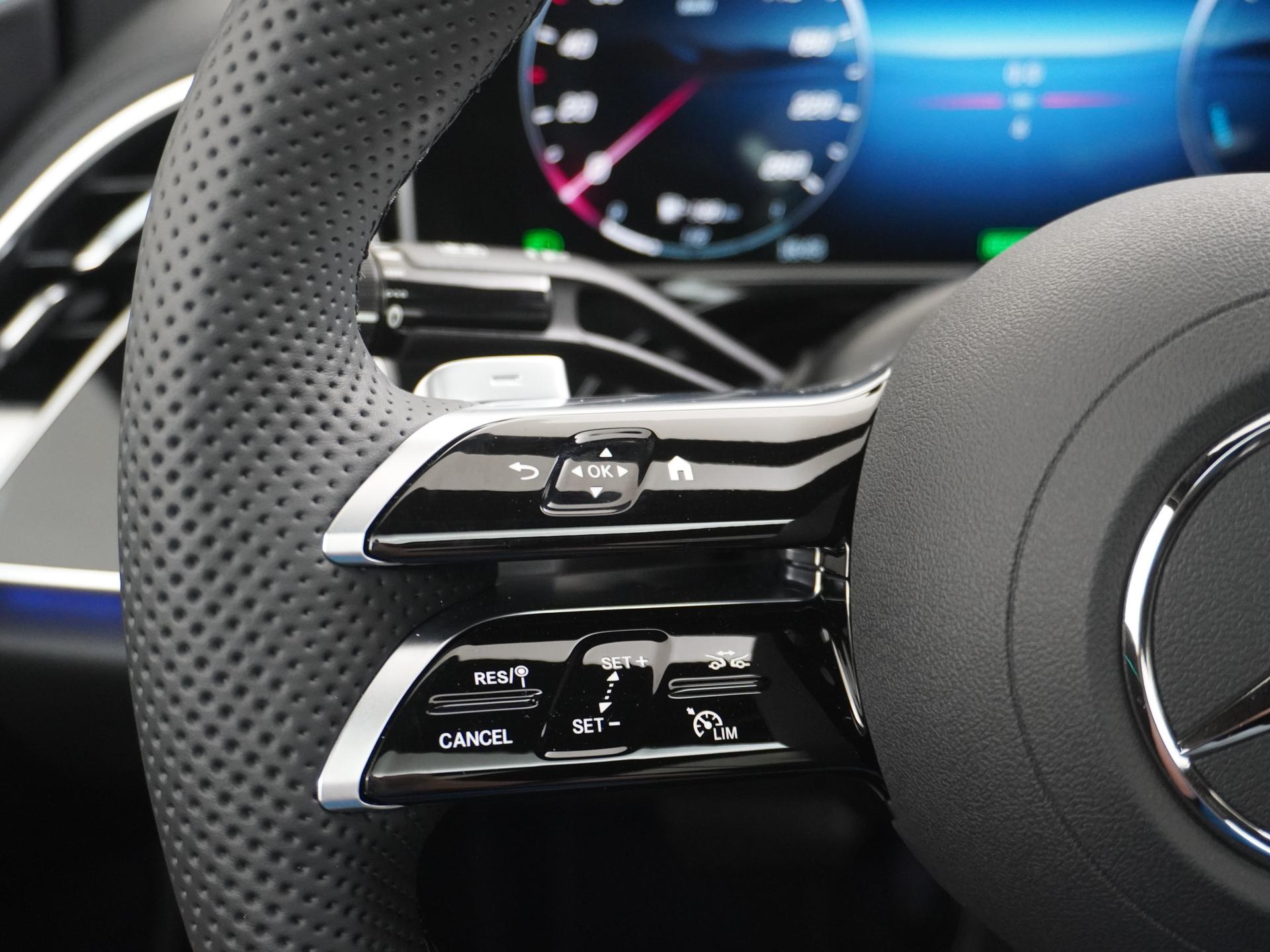 Mercedes-Benz E-Klasse 300 e Sport Edition 33