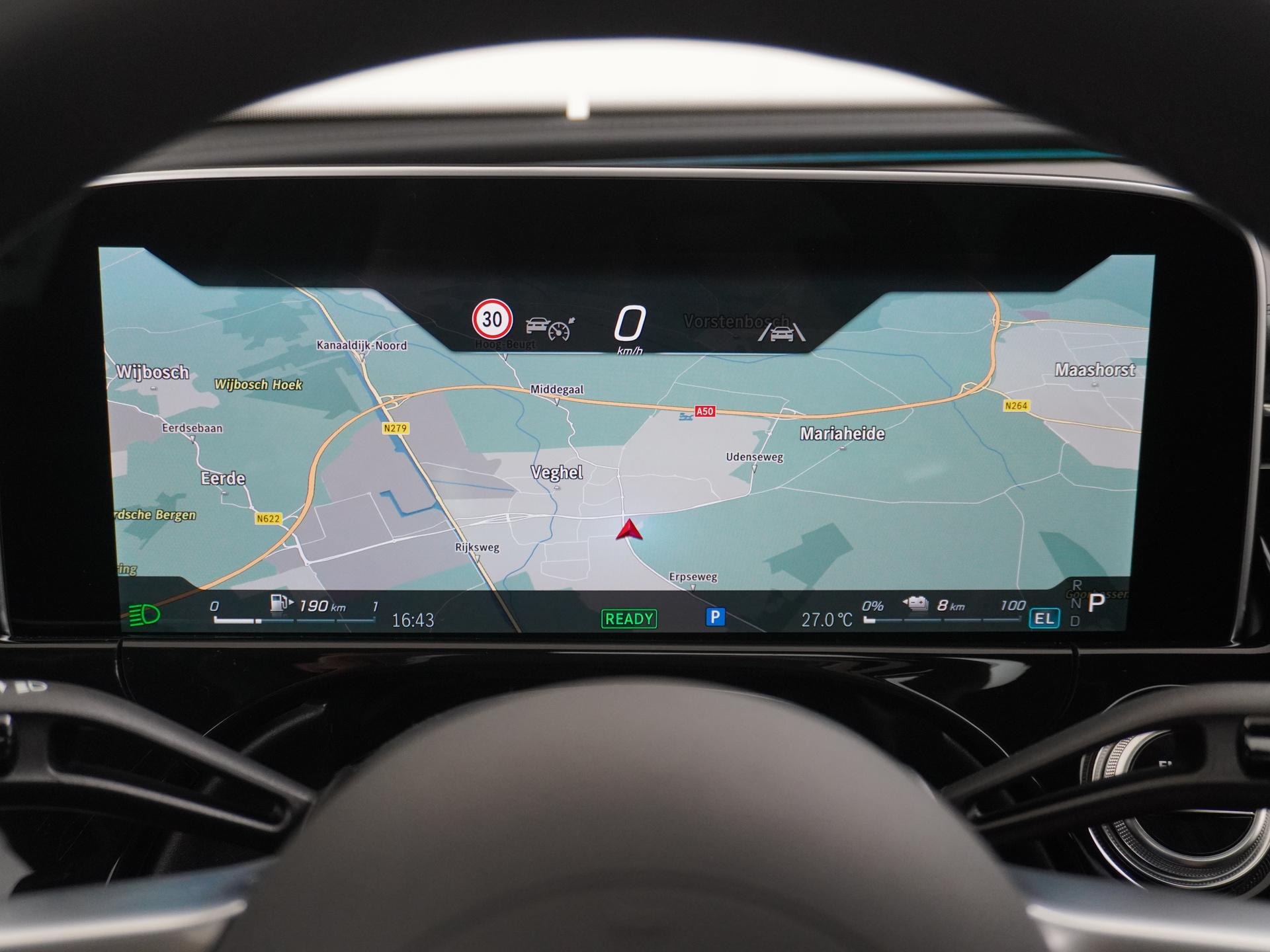 Mercedes-Benz E-Klasse 300 e Sport Edition 36