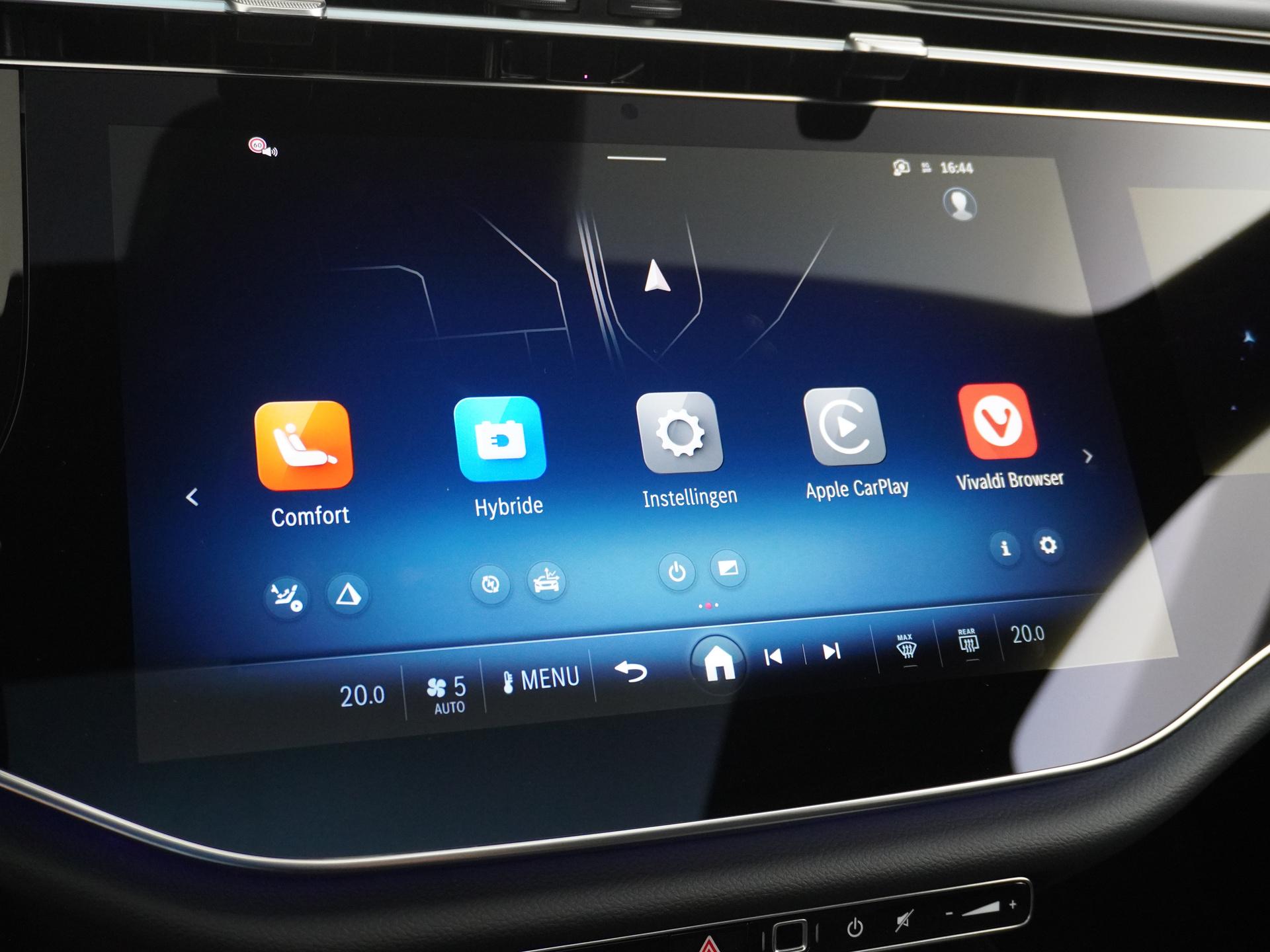 Mercedes-Benz E-Klasse 300 e Sport Edition 39