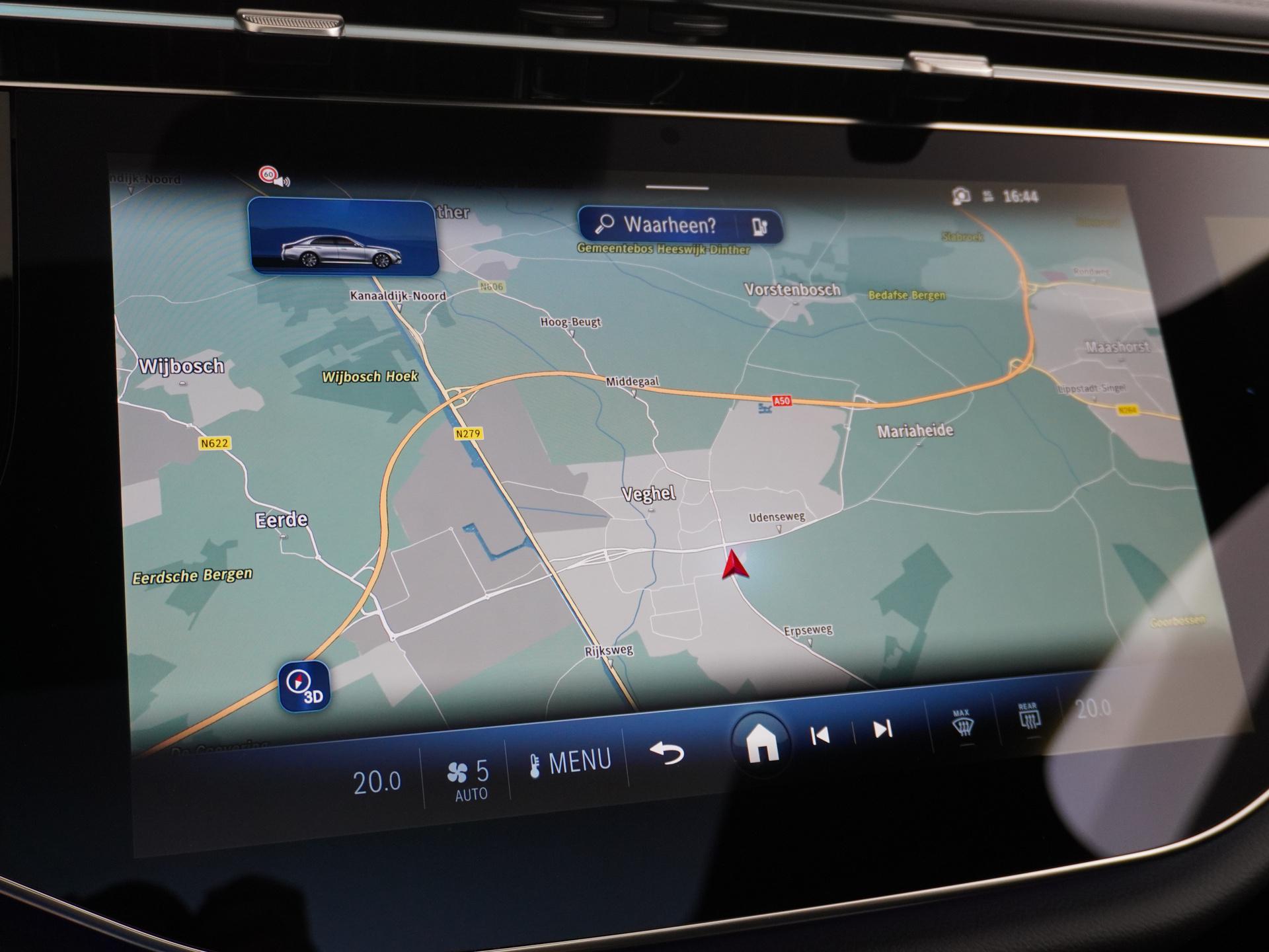 Mercedes-Benz E-Klasse 300 e Sport Edition 42