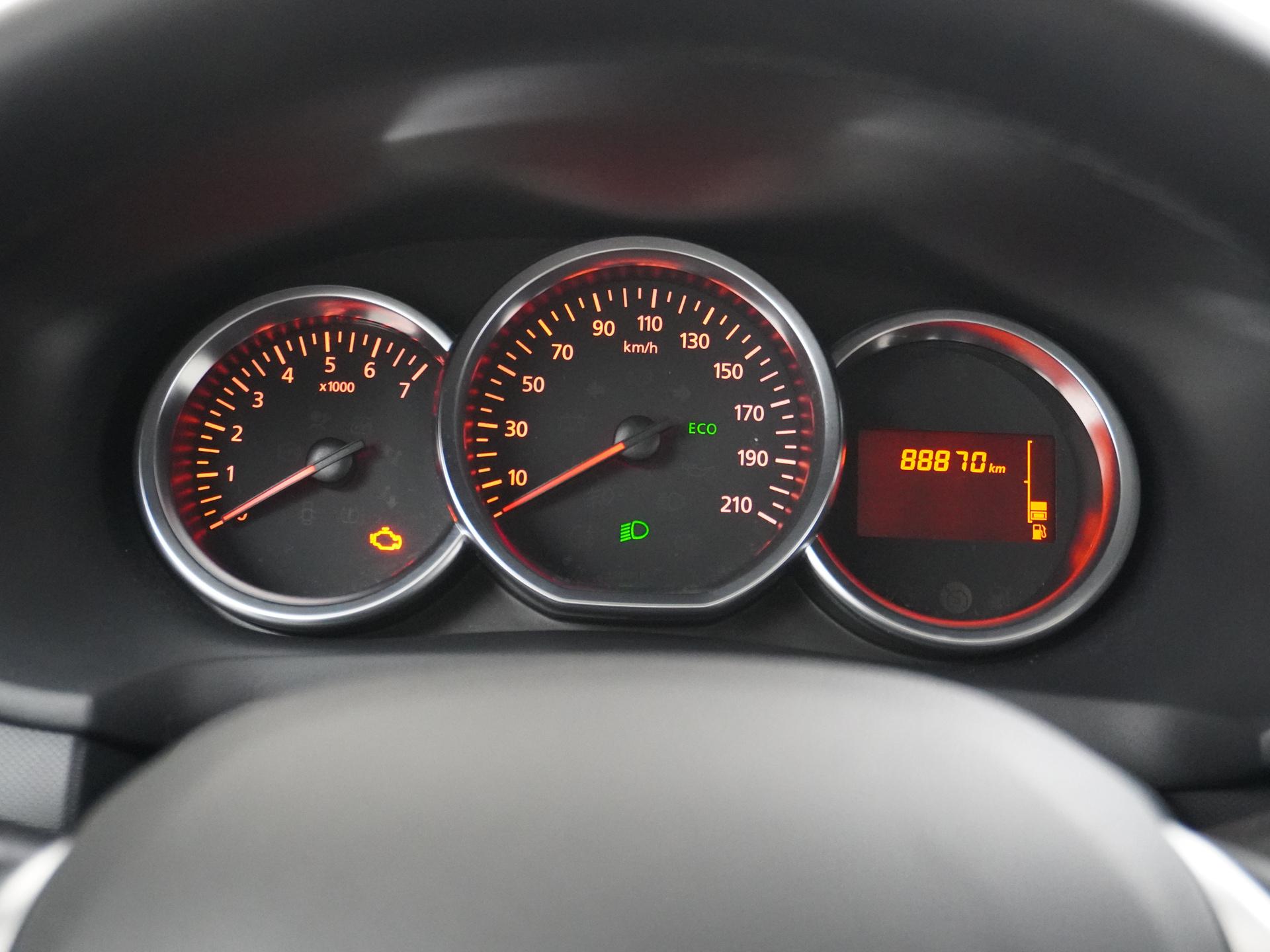 Dacia Sandero 0.9 TCe Laureate 11