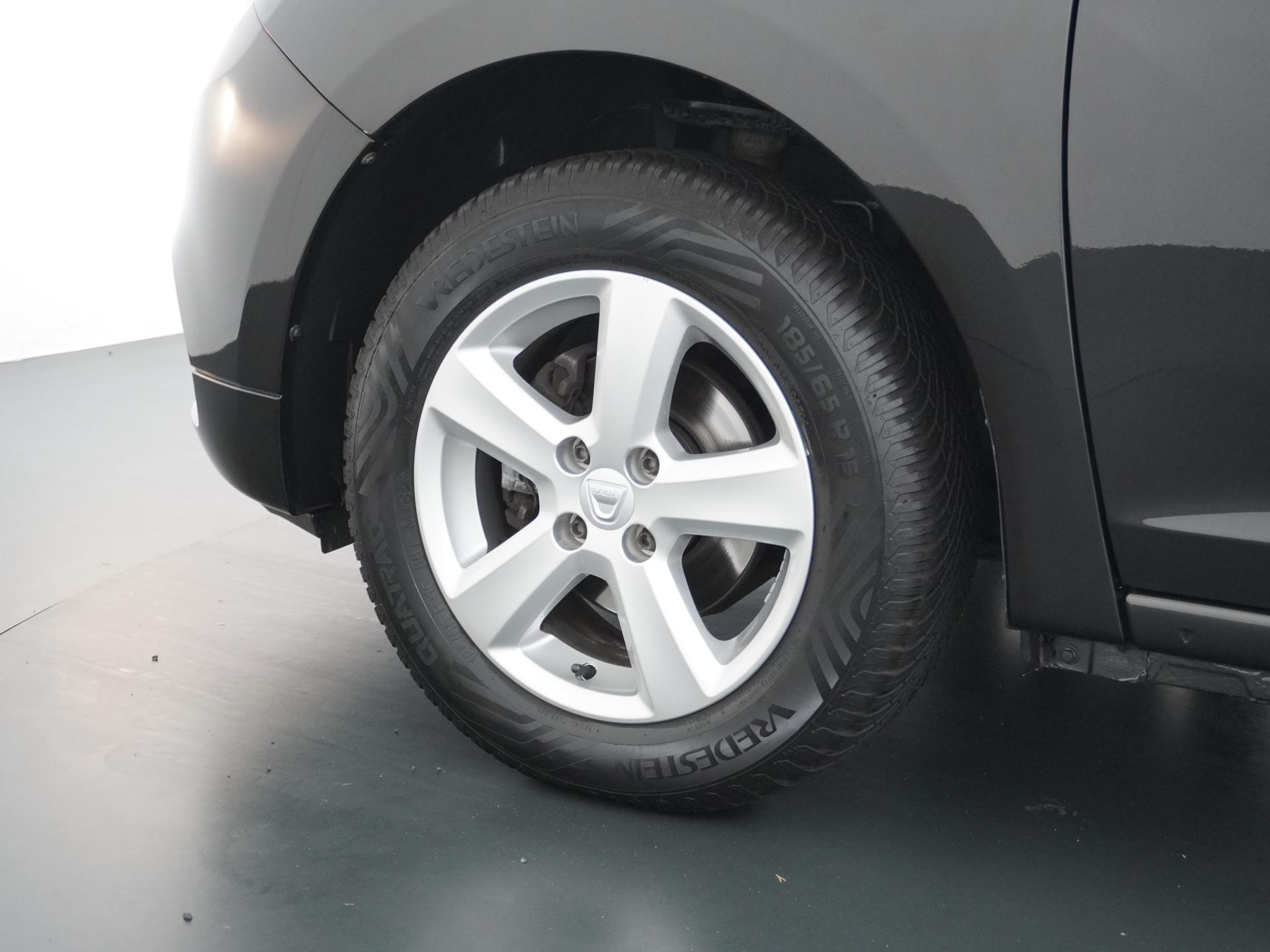 Dacia Sandero 0.9 TCe Laureate 16