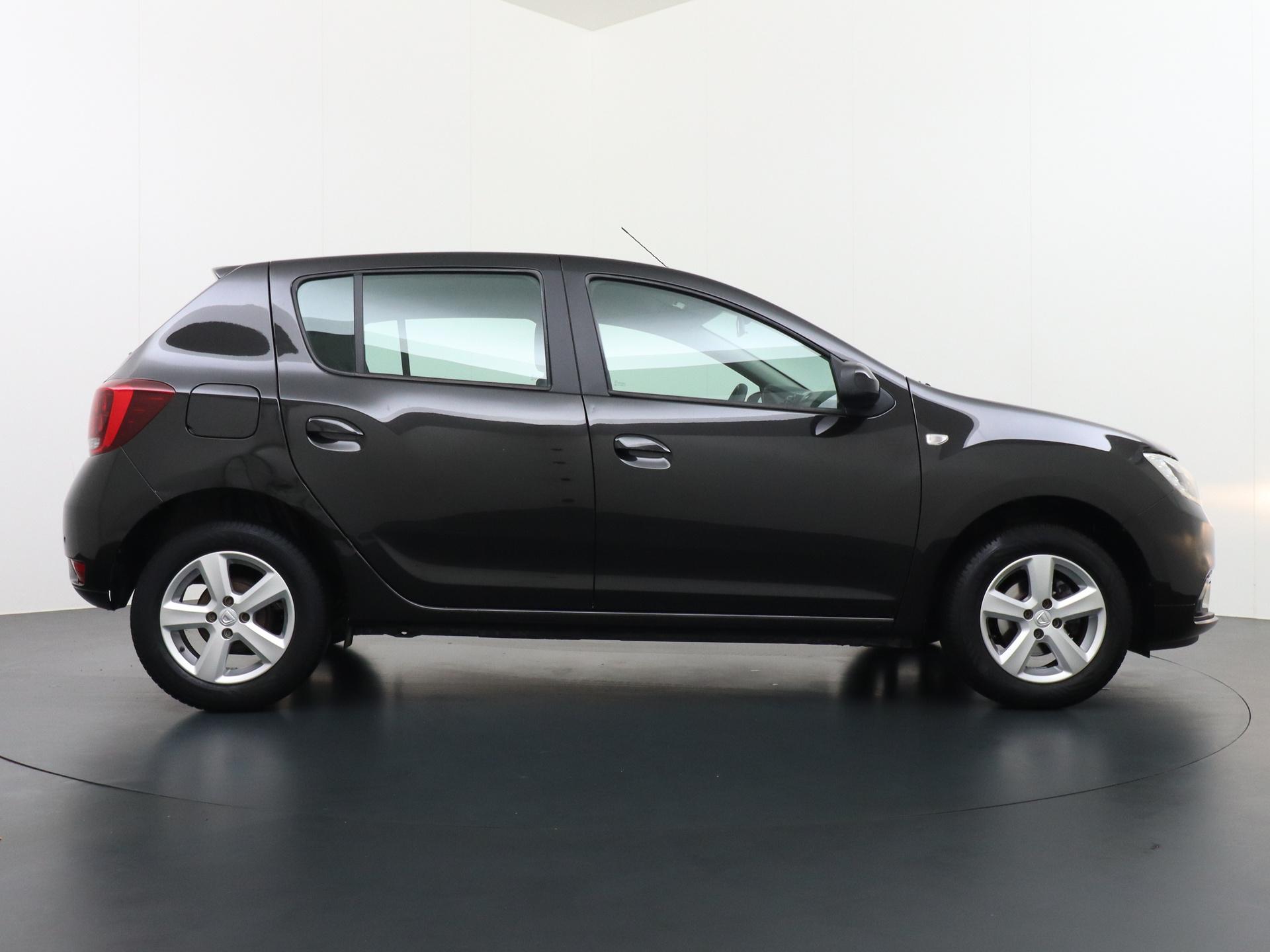 Dacia Sandero 0.9 TCe Laureate 5