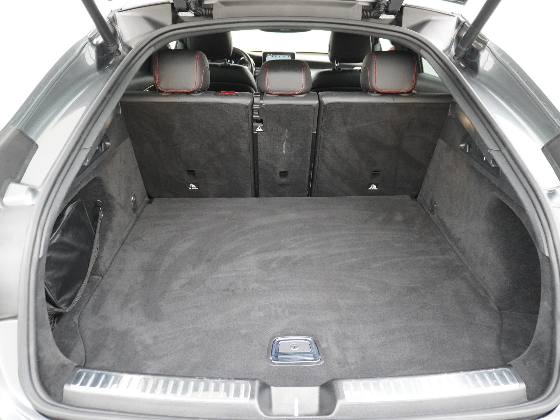 Mercedes-Benz GLC Coupé AMG 43 4MATIC 18