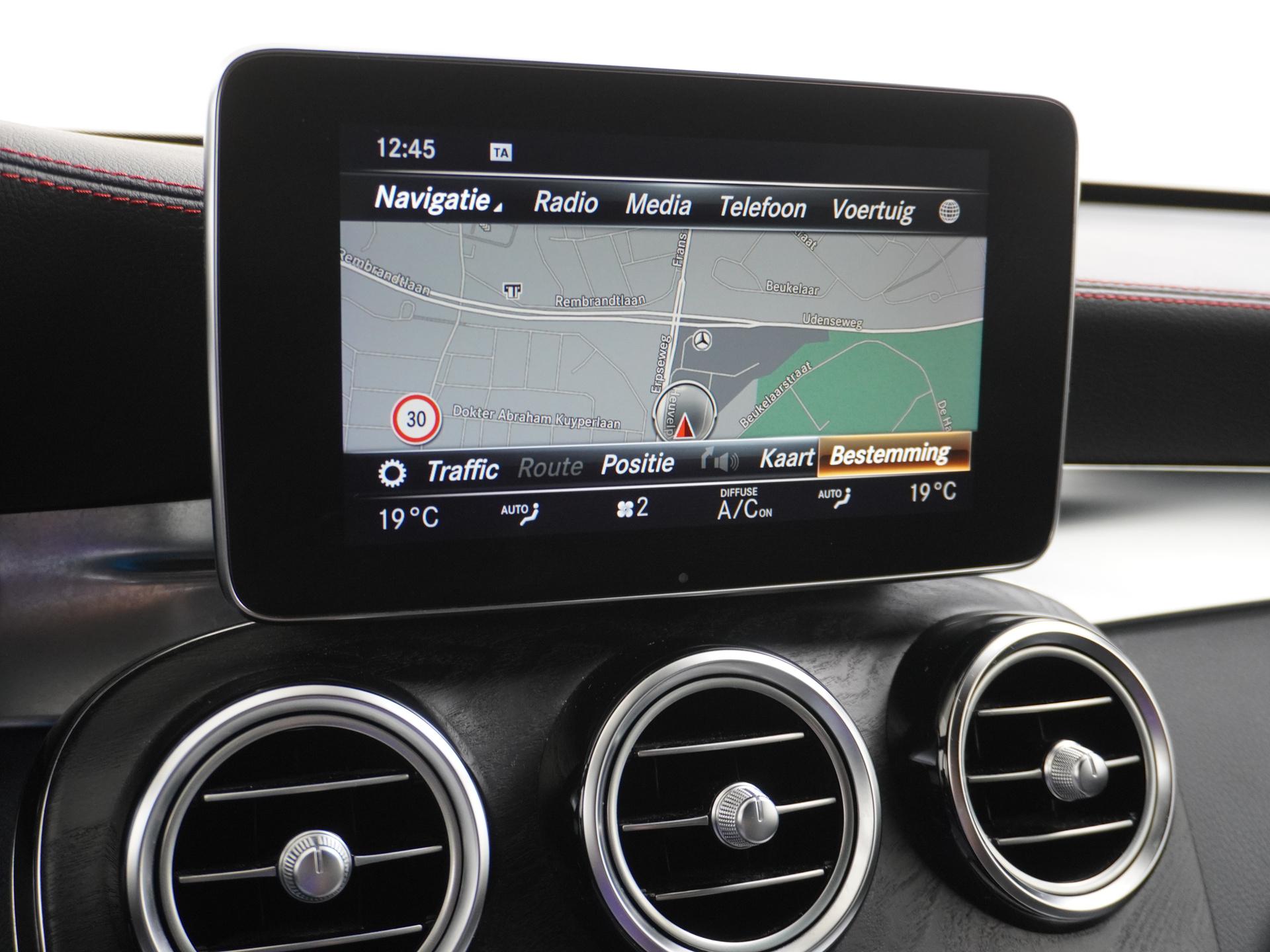 Mercedes-Benz GLC Coupé AMG 43 4MATIC 29