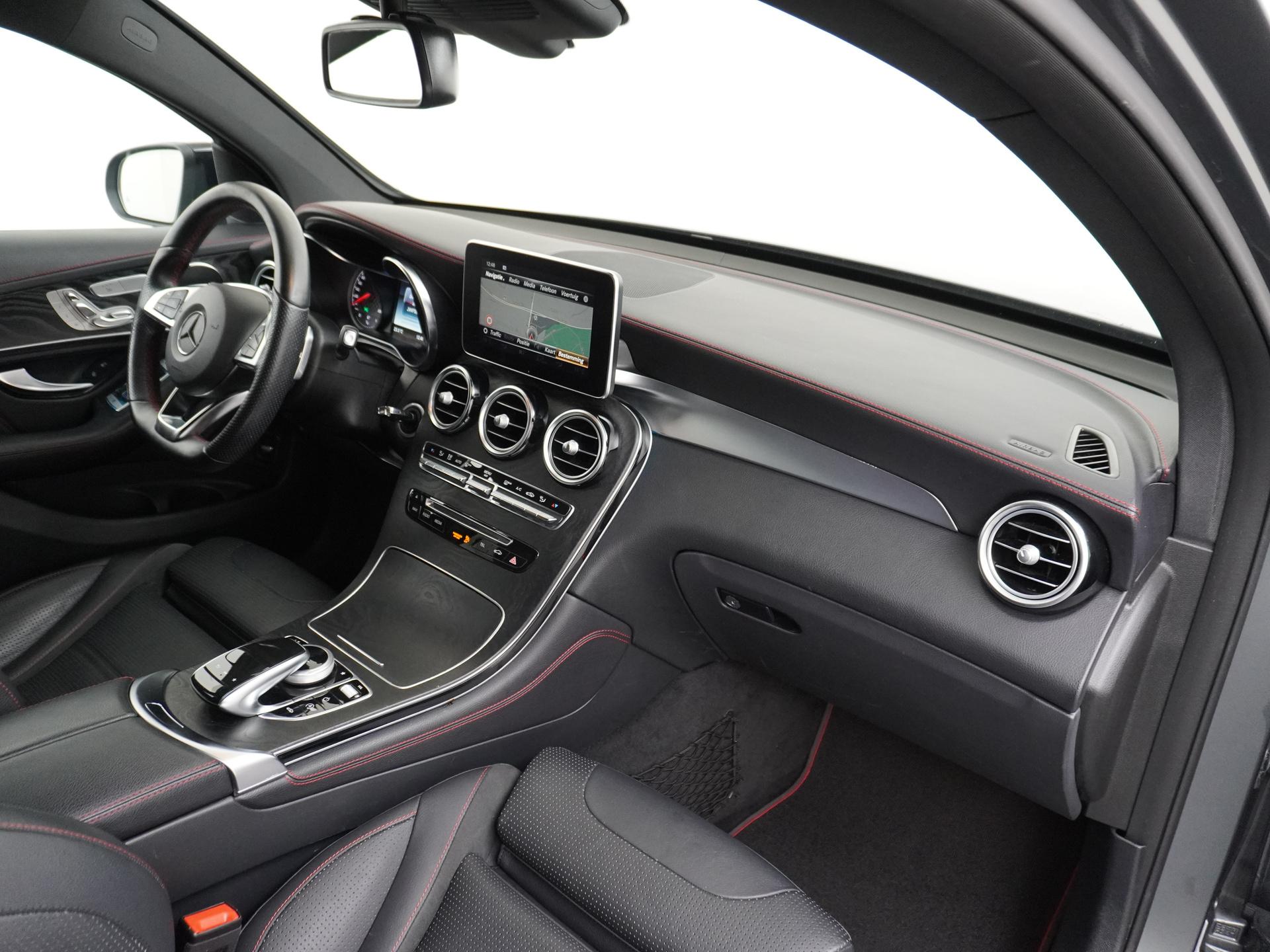 Mercedes-Benz GLC Coupé AMG 43 4MATIC 33