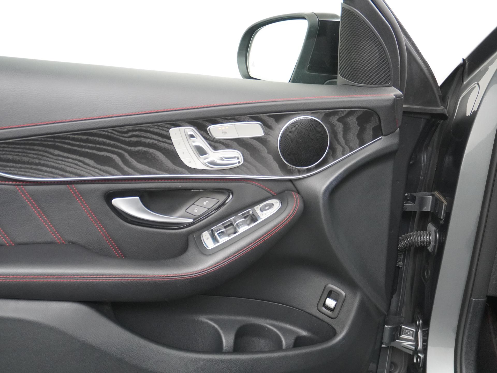 Mercedes-Benz GLC Coupé AMG 43 4MATIC 9