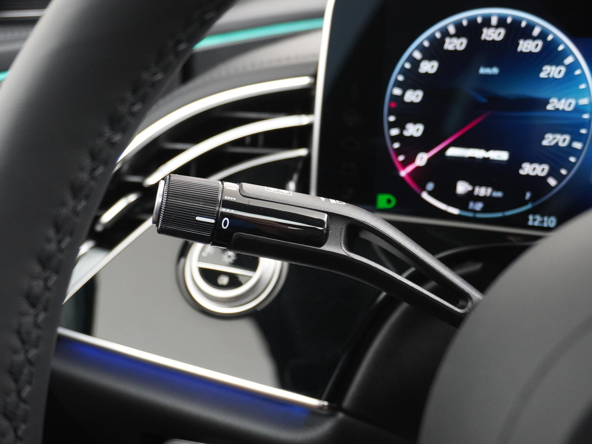 Mercedes-Benz E-Klasse AMG 53 4MATIC+ Night Edition 31