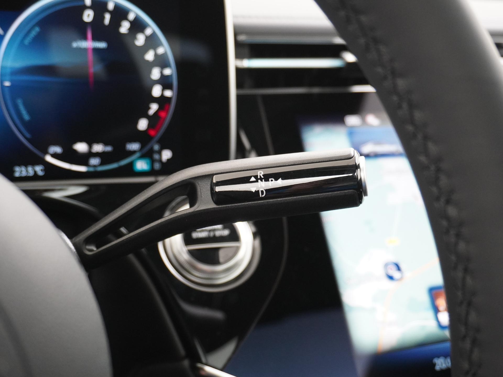 Mercedes-Benz E-Klasse AMG 53 4MATIC+ Night Edition 32