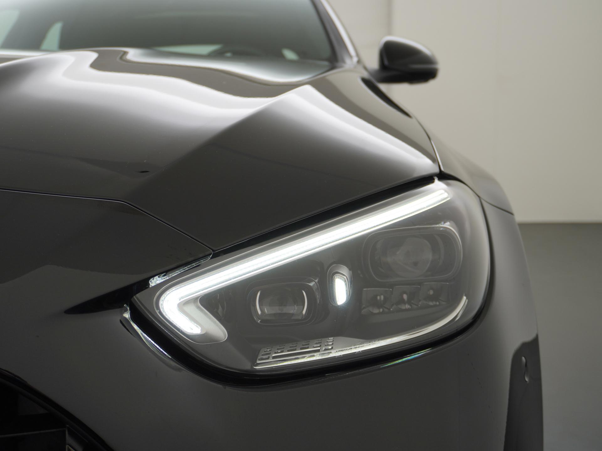 Mercedes-Benz C-Klasse AMG 63 S E Performance 4MATIC+ 21