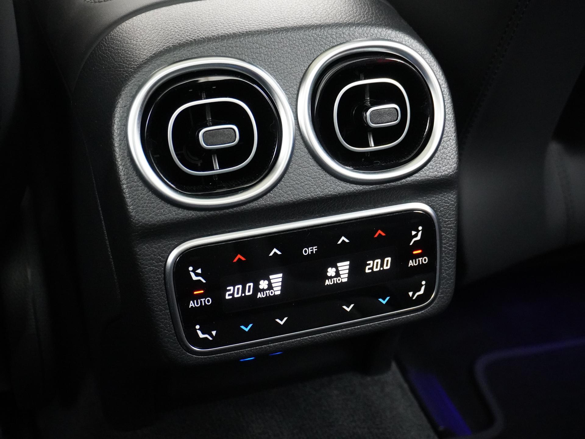 Mercedes-Benz C-Klasse AMG 63 S E Performance 4MATIC+ 27