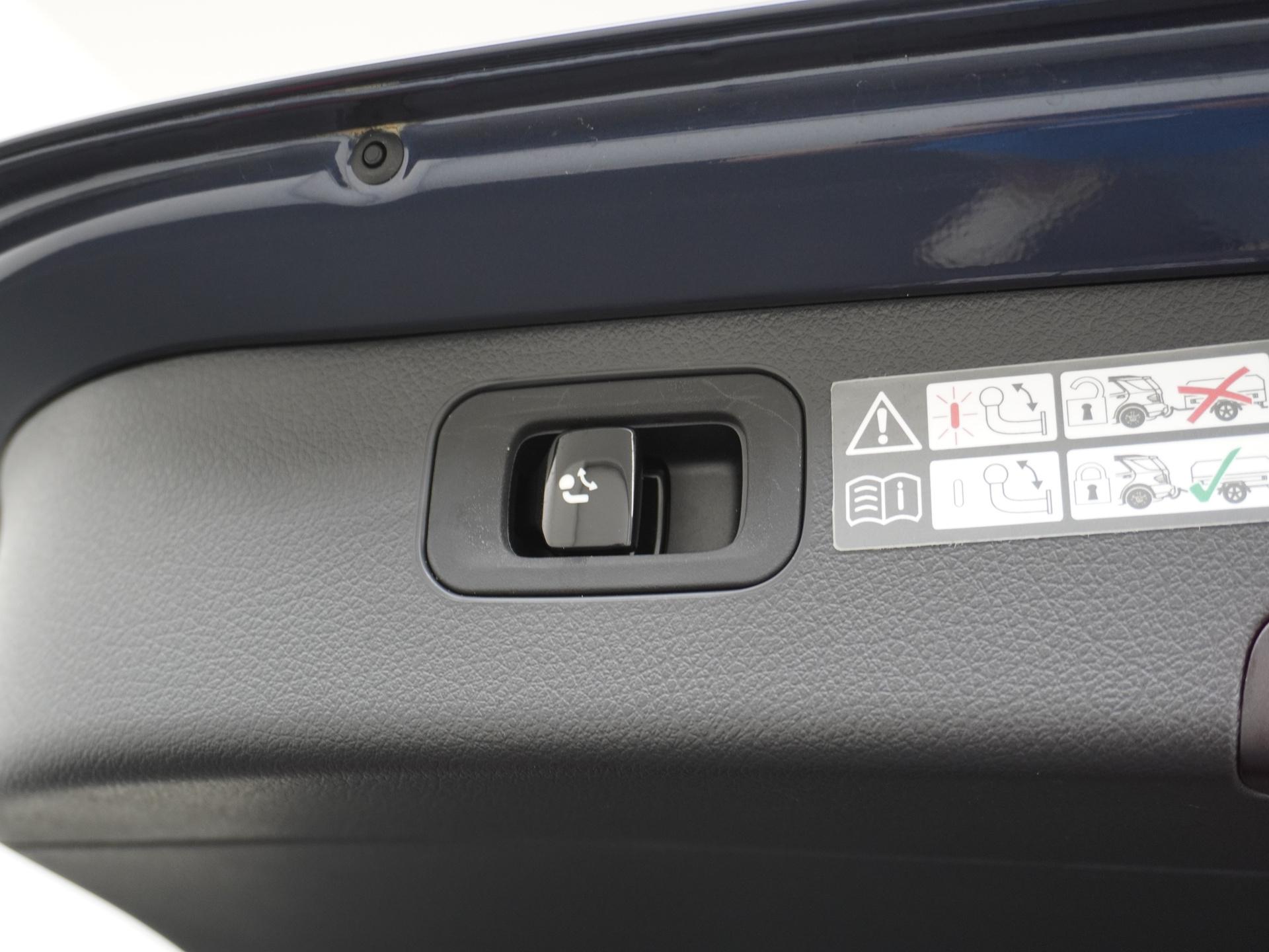 Mercedes-Benz C-Klasse Estate 300 e AMG Star Edition 19