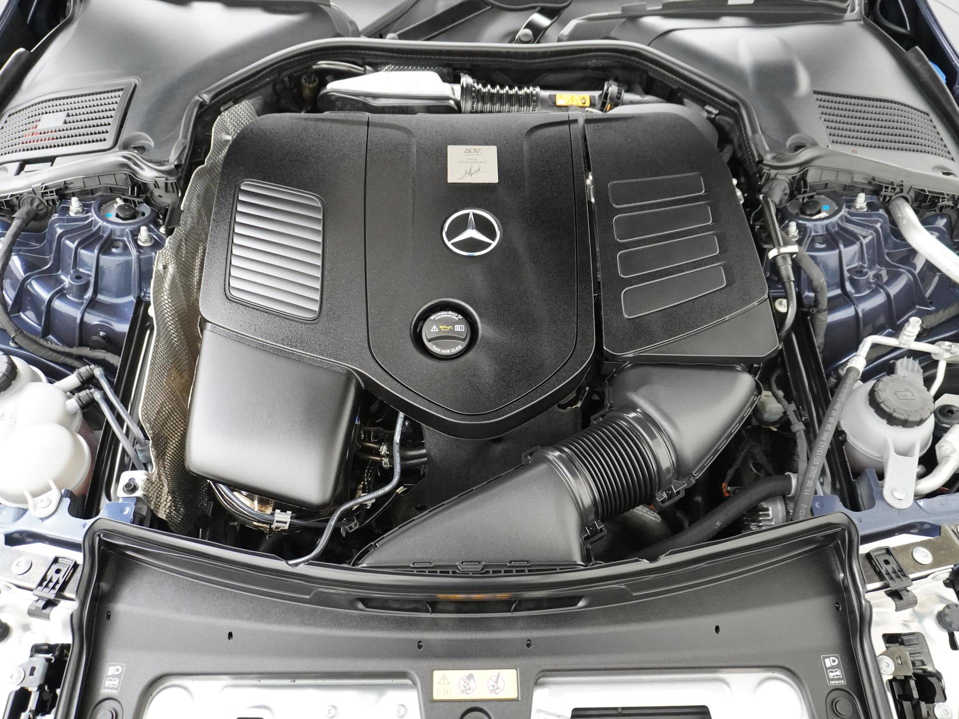 Mercedes-Benz C-Klasse Estate 300 e AMG Star Edition 22