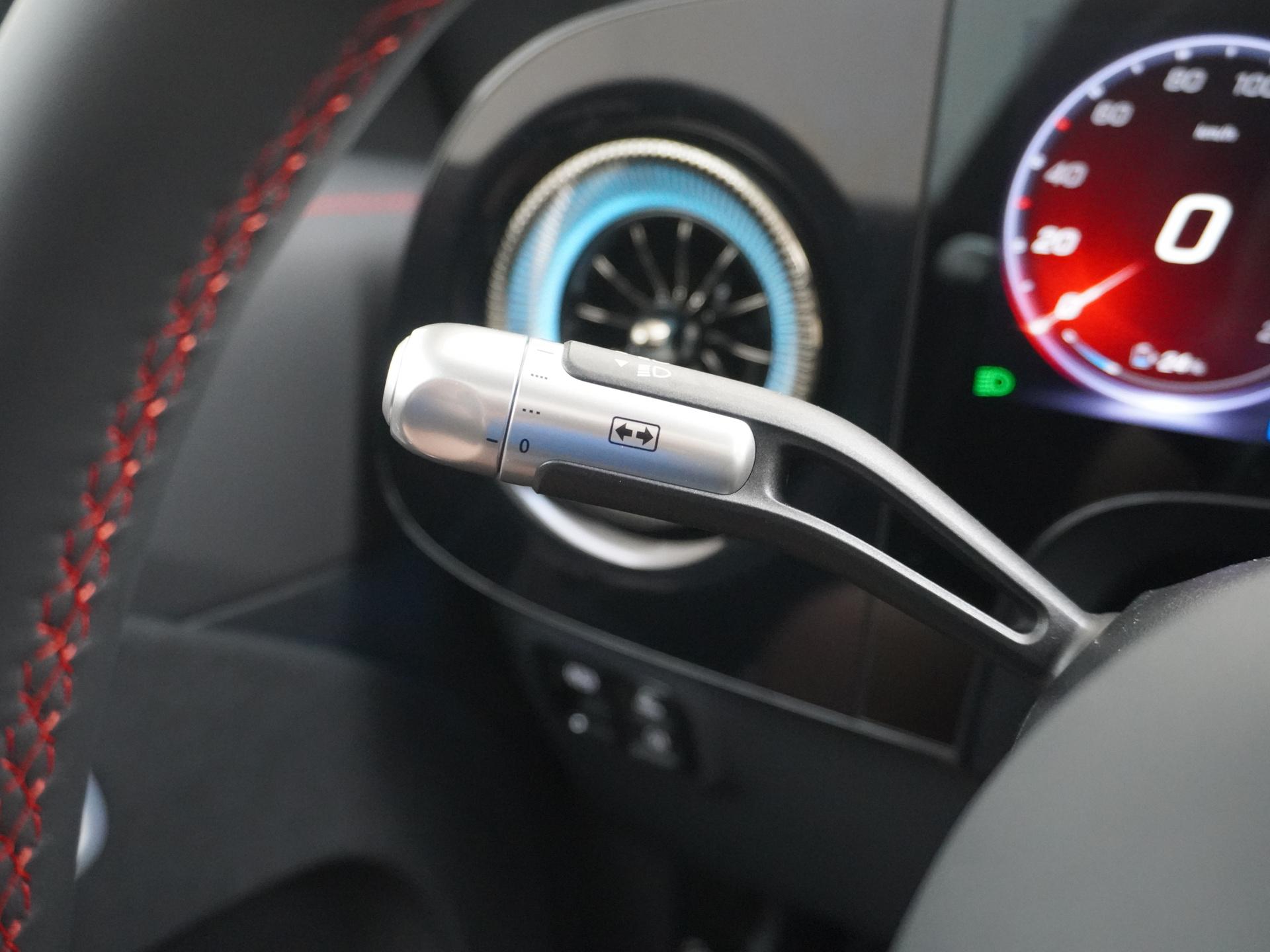 Mercedes-Benz CLA-Klasse 250+ Launch Edition 85 kWh Accu 27