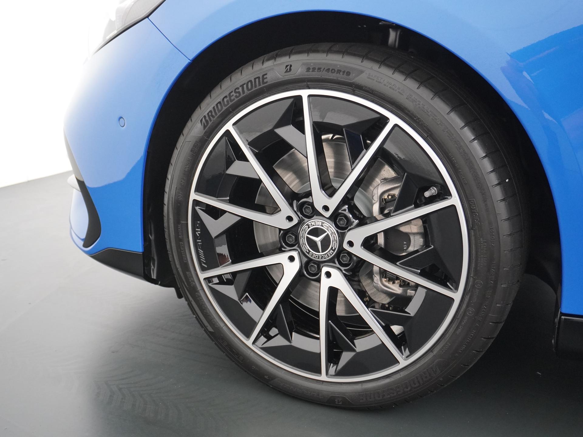 Mercedes-Benz CLA-Klasse 250+ Launch Edition 85 kWh Accu 13