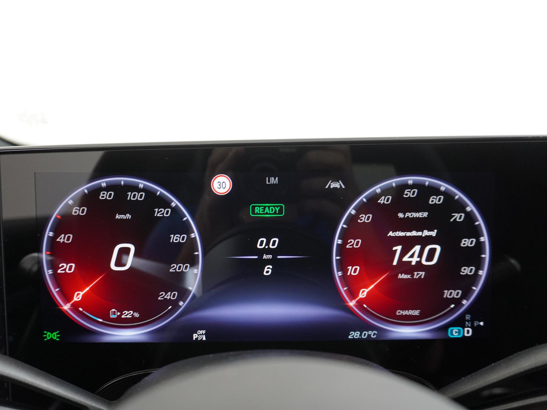 Mercedes-Benz CLA-Klasse 250+ Launch Edition 85 kWh Accu 29