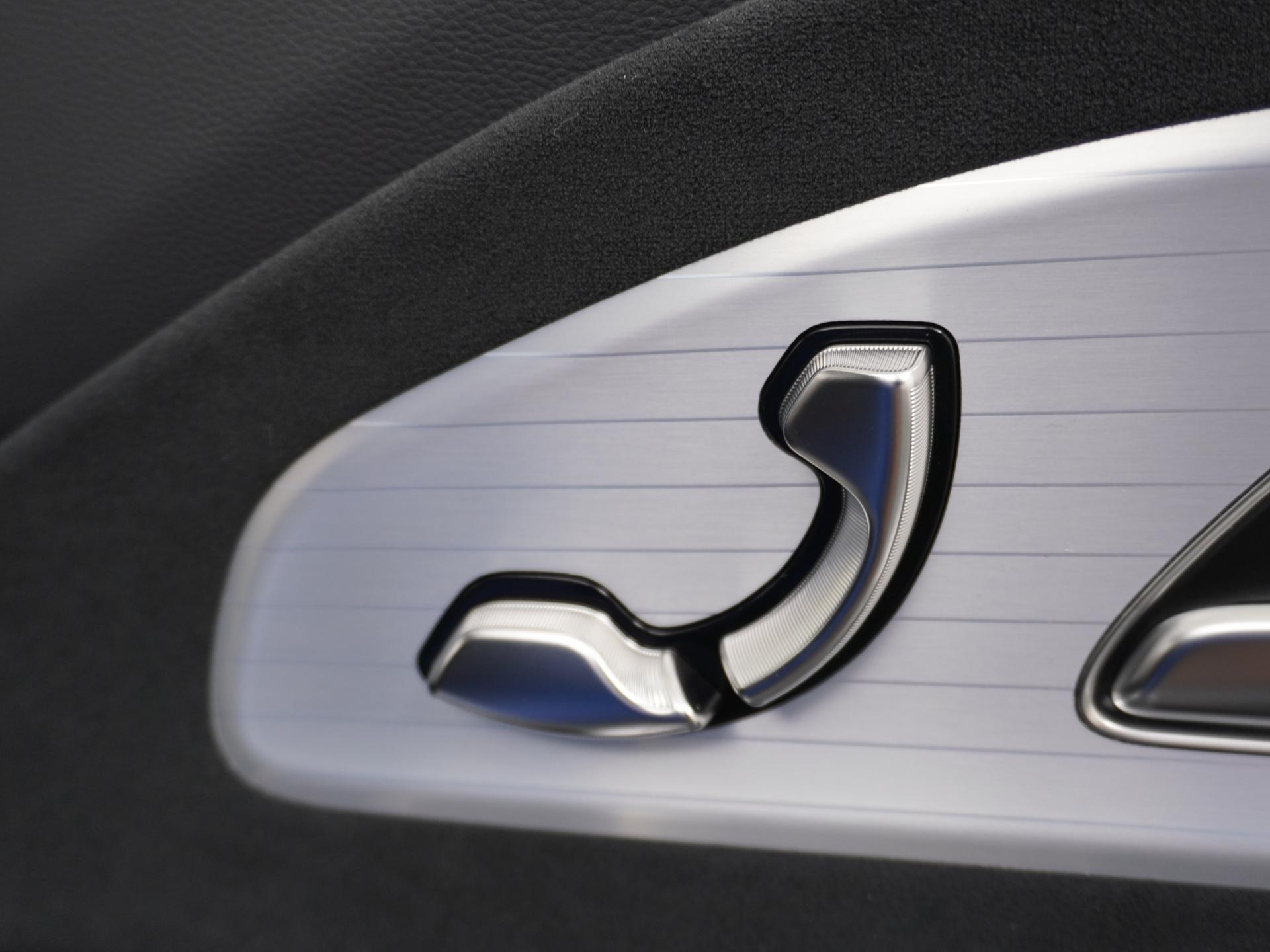 Mercedes-Benz CLA-Klasse 250+ Launch Edition 85 kWh Accu 42