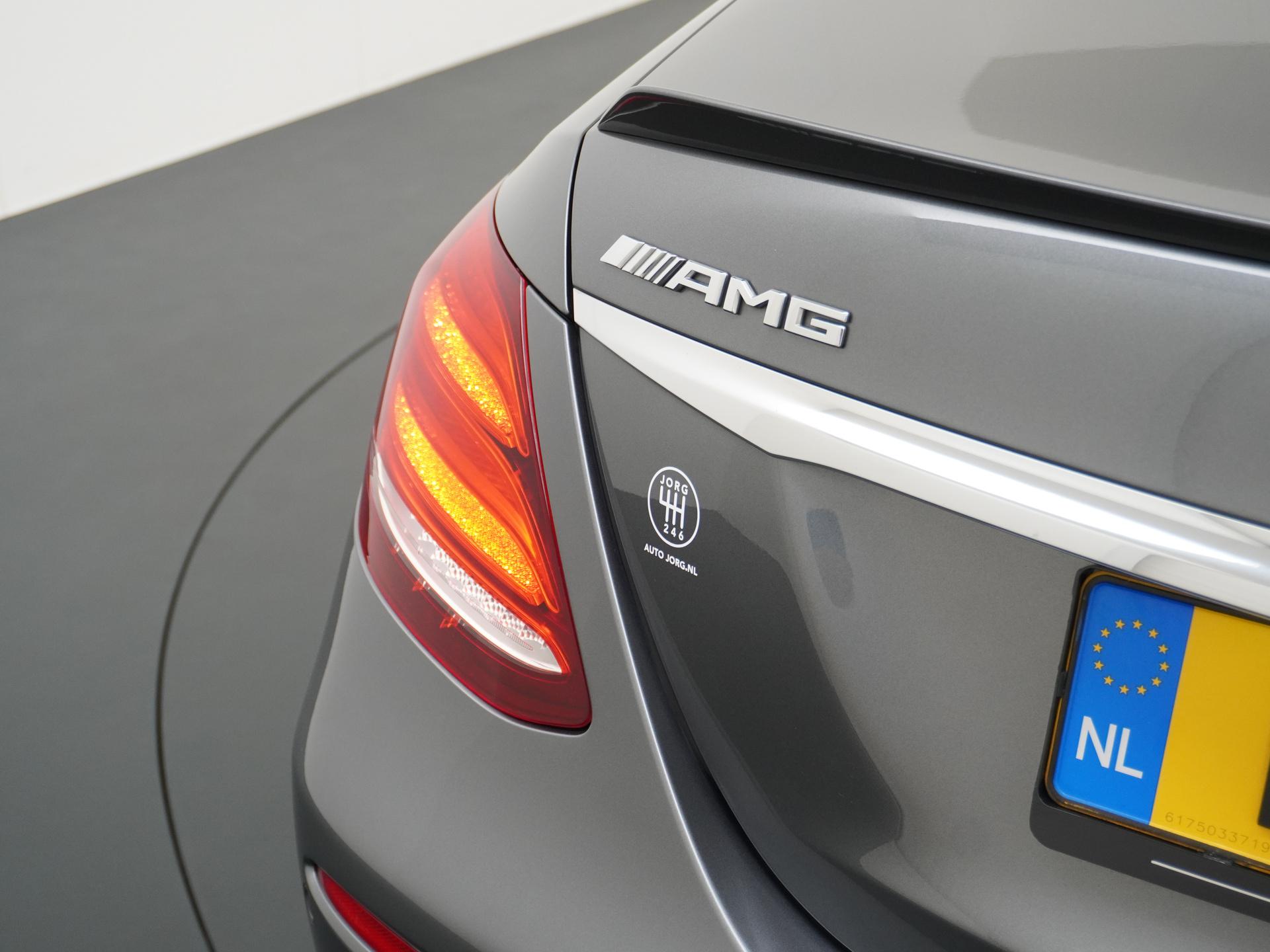 Mercedes-Benz E-Klasse AMG 63 S 4MATIC+ 13