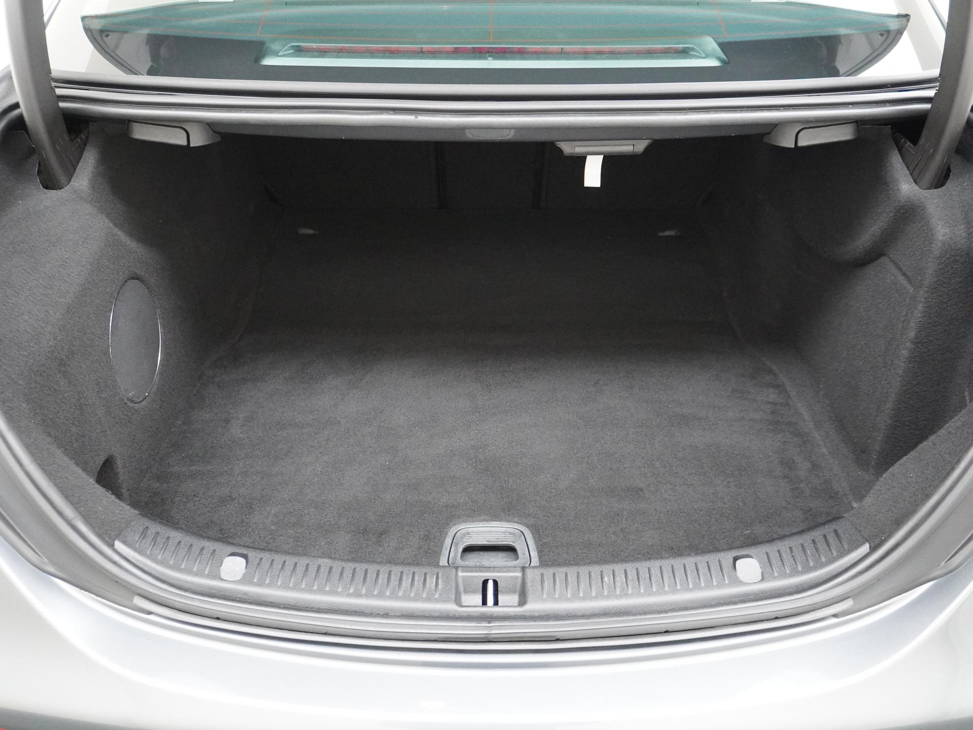 Mercedes-Benz E-Klasse AMG 63 S 4MATIC+ 15