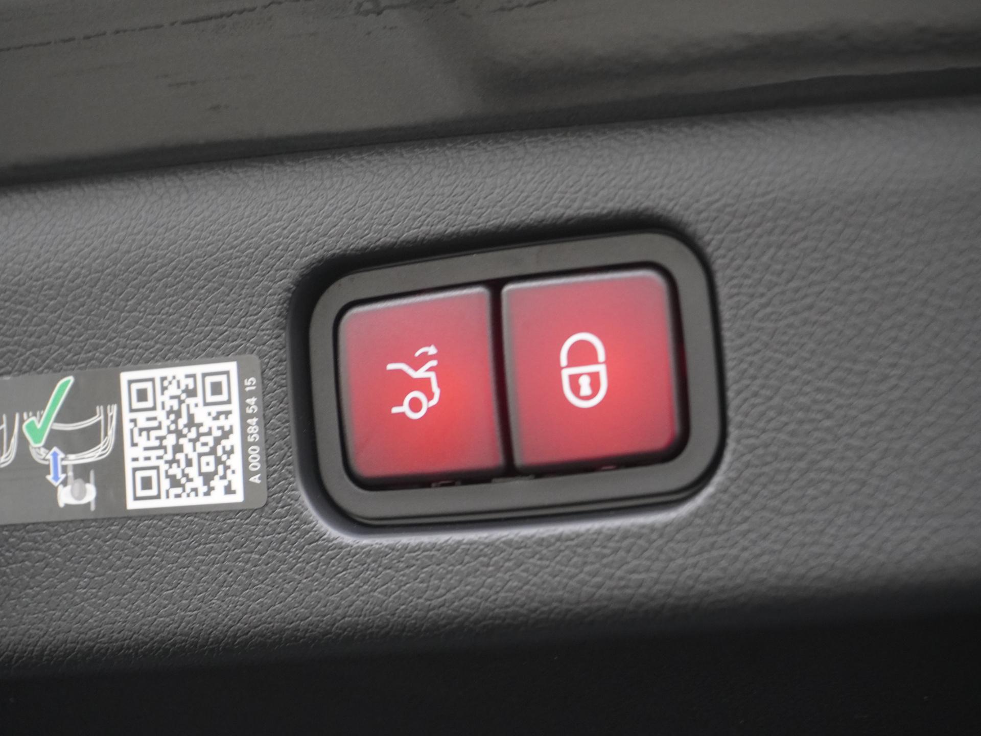 Mercedes-Benz E-Klasse 300 e Sport Edition 15