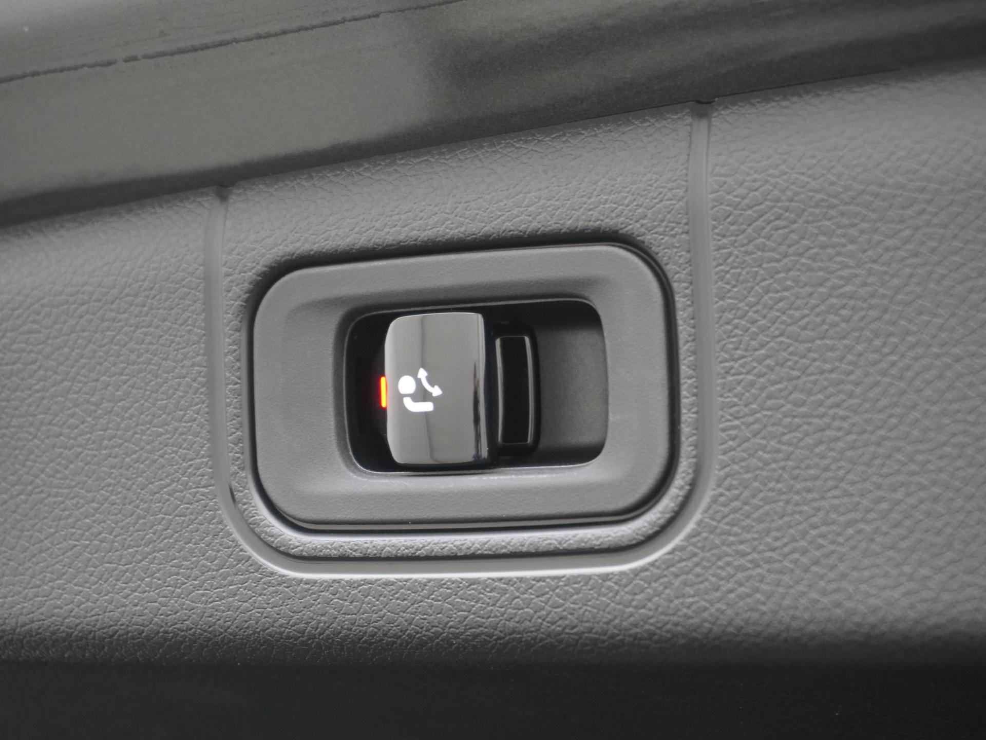 Mercedes-Benz E-Klasse 300 e Sport Edition 16