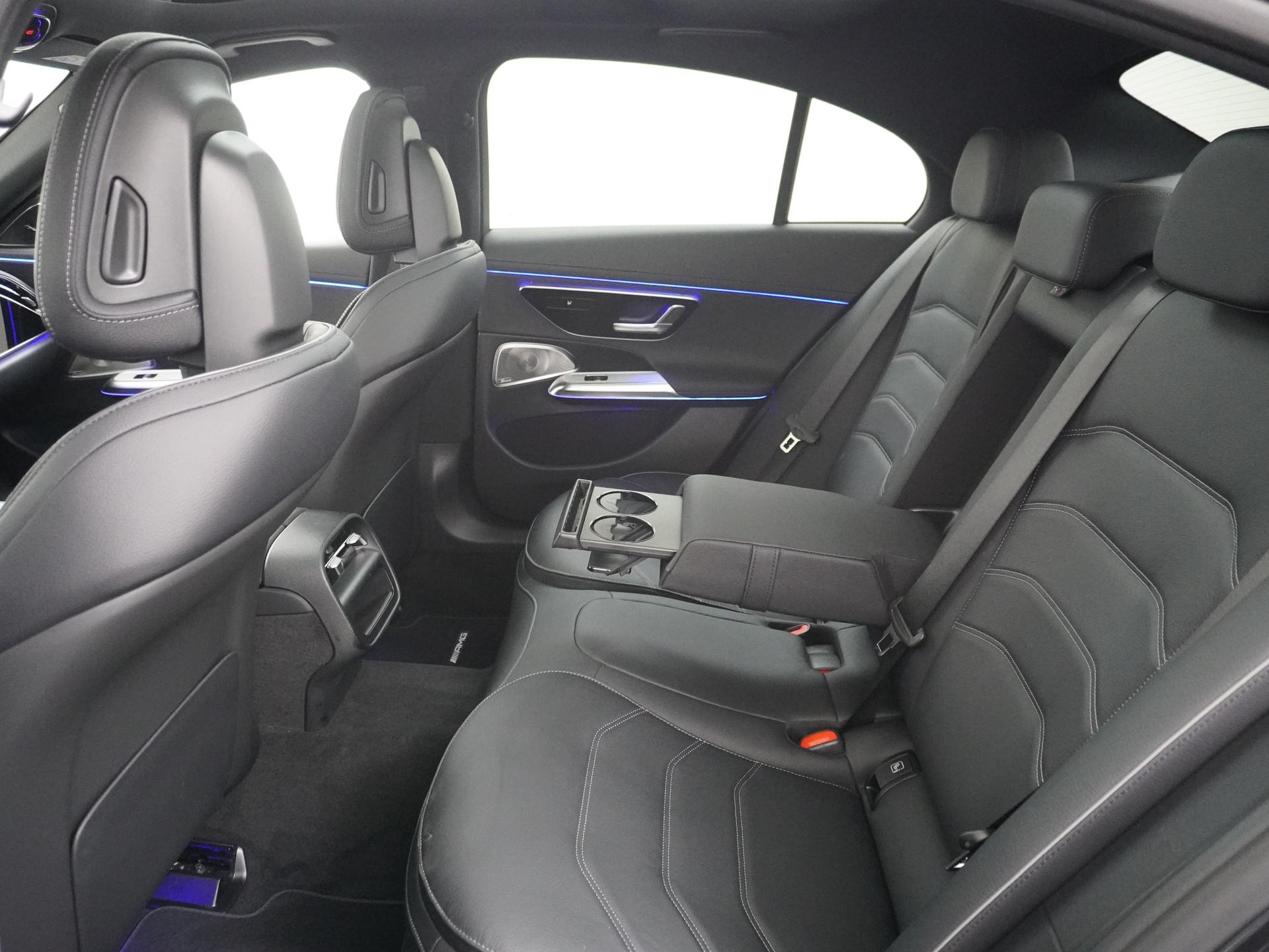 Mercedes-Benz E-Klasse 300 e Sport Edition 26