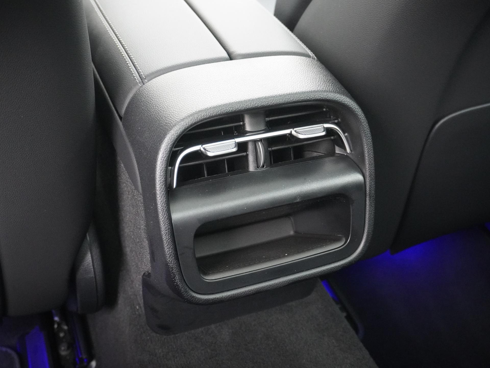 Mercedes-Benz E-Klasse 300 e Sport Edition 28