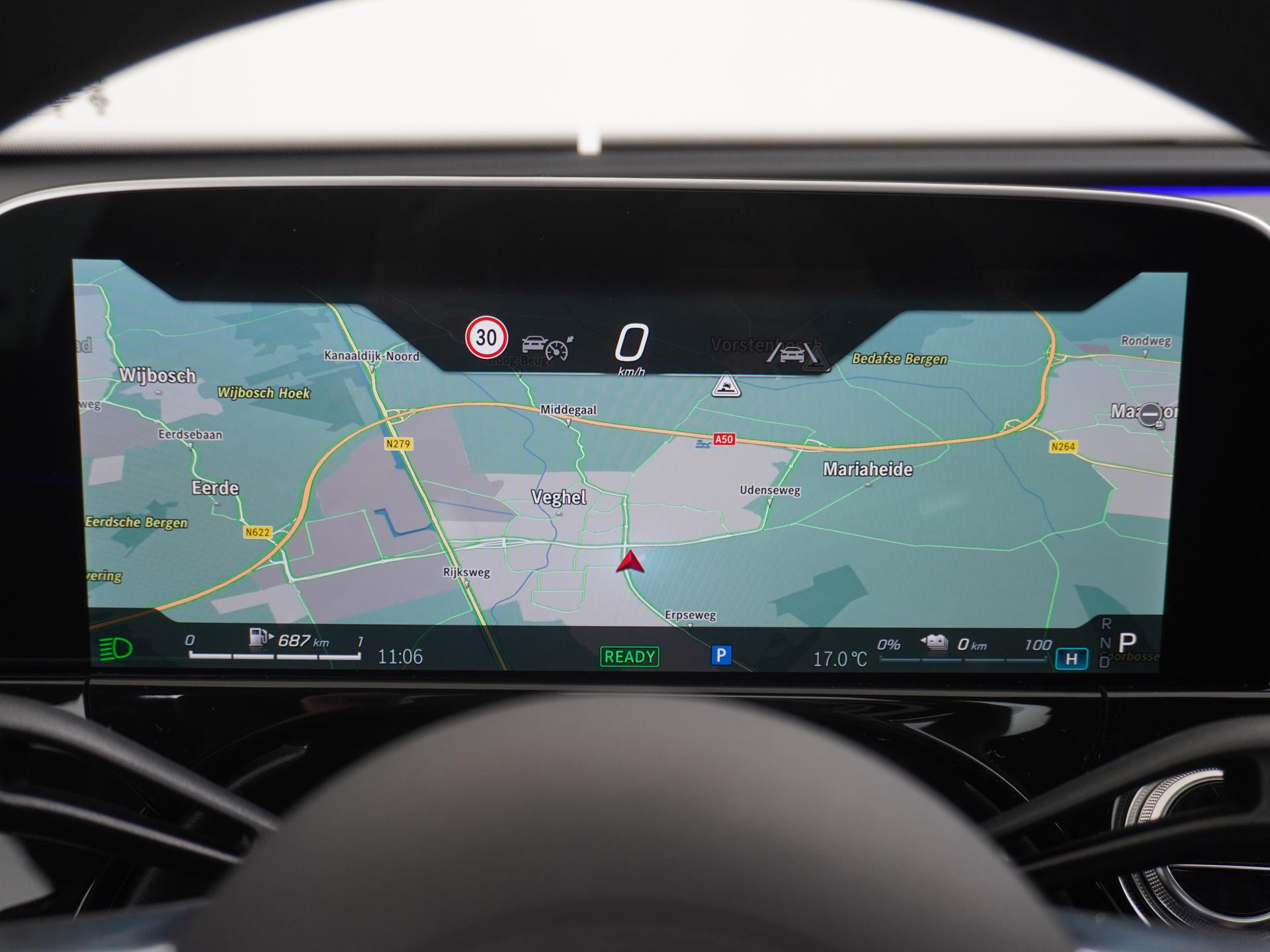 Mercedes-Benz E-Klasse 300 e Sport Edition 38