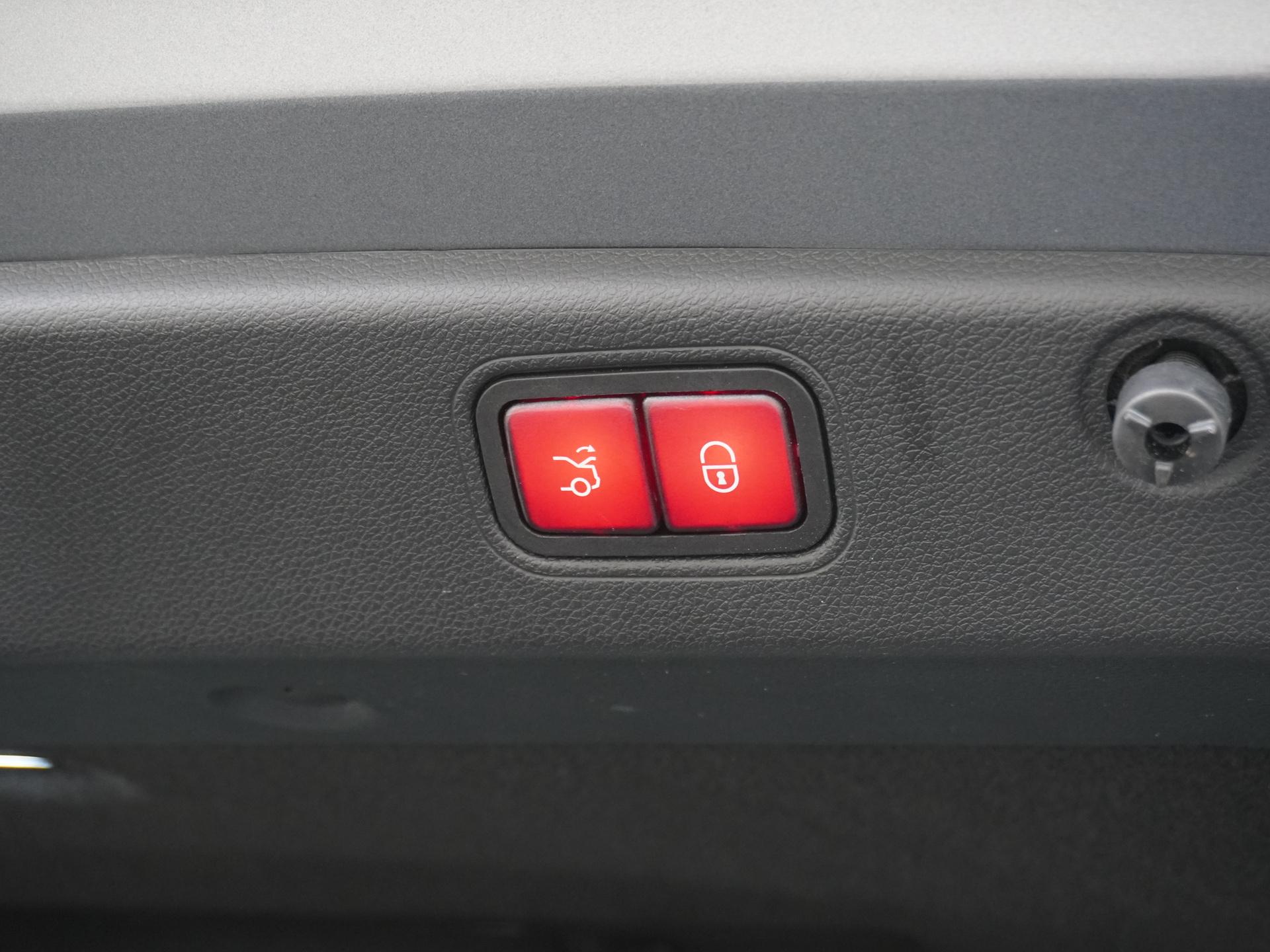 Mercedes-Benz CLS-Klasse 450 4MATIC Premium Plus 7